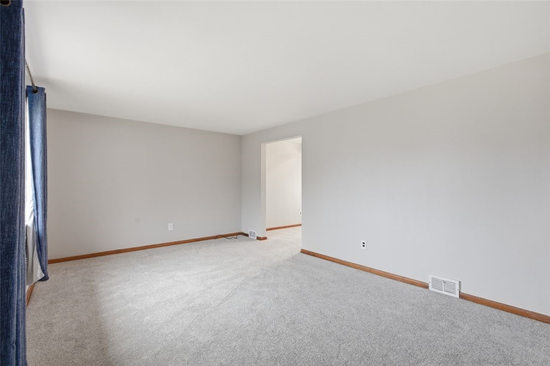 1210 Linden St