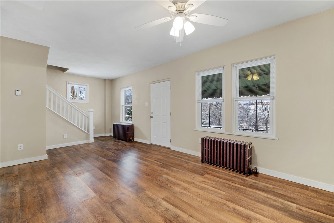 2900 Roland Ave