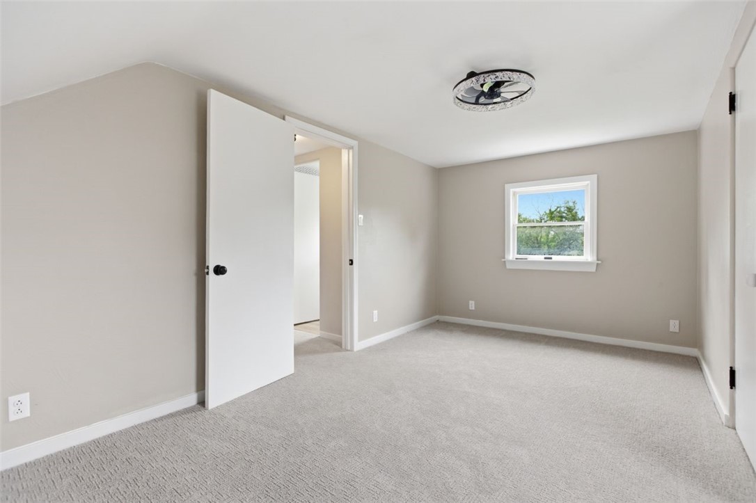 136 Harvard Dr