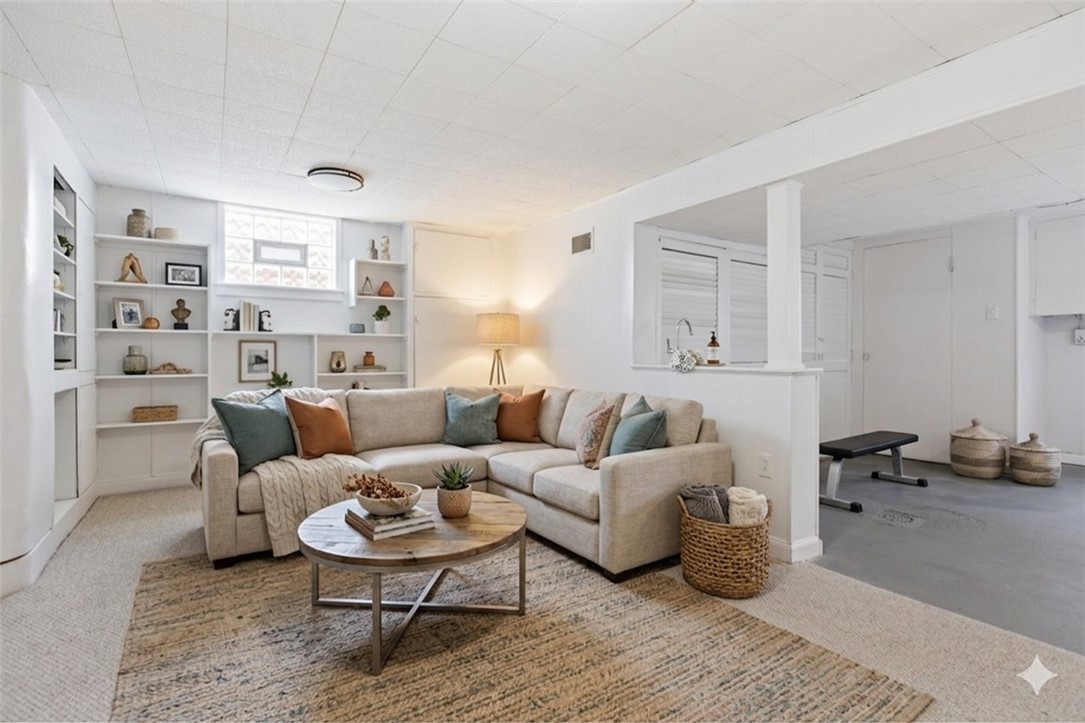 136 Harvard Dr