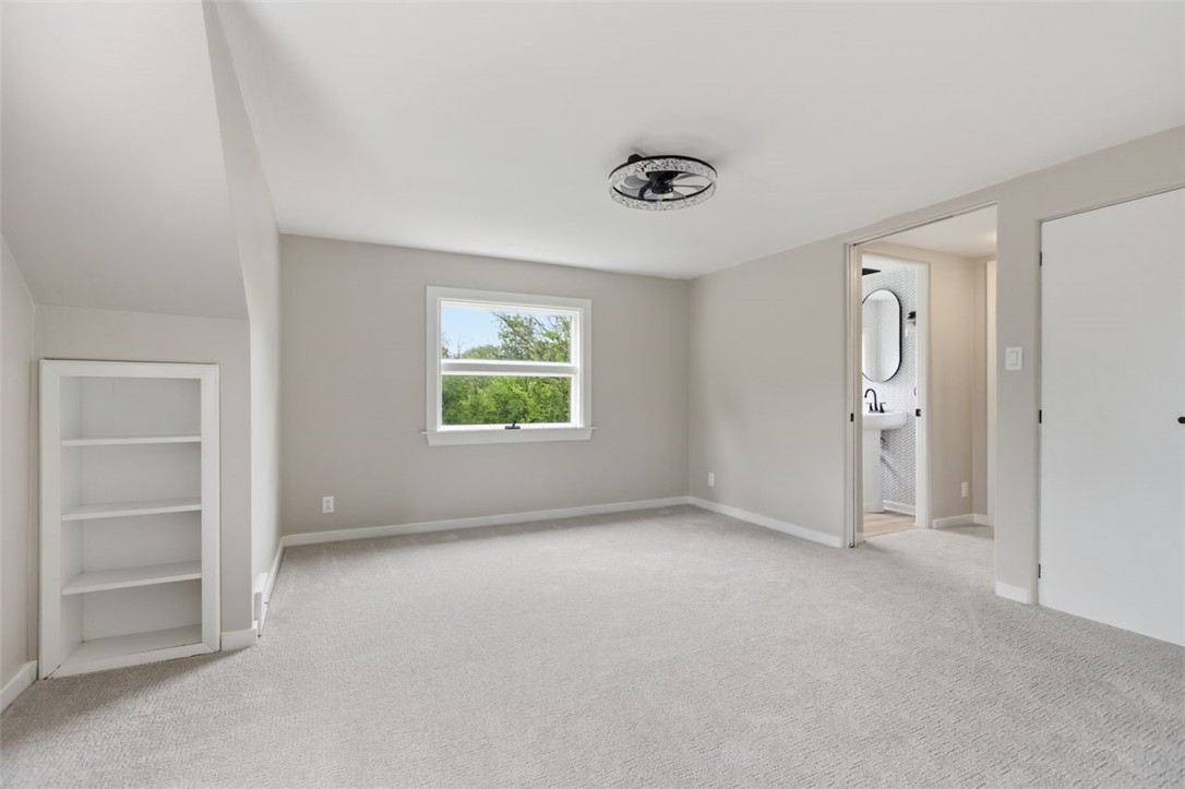 136 Harvard Dr