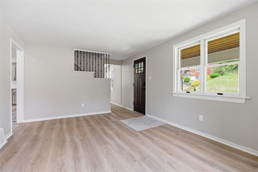 136 Harvard Dr