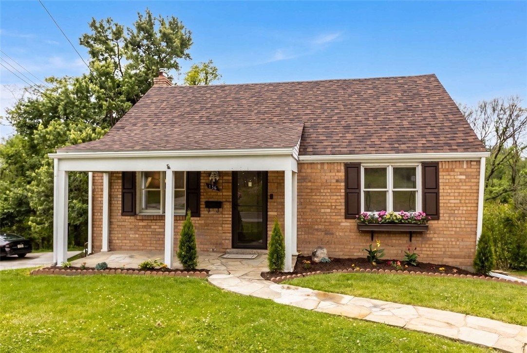 136 Harvard Dr