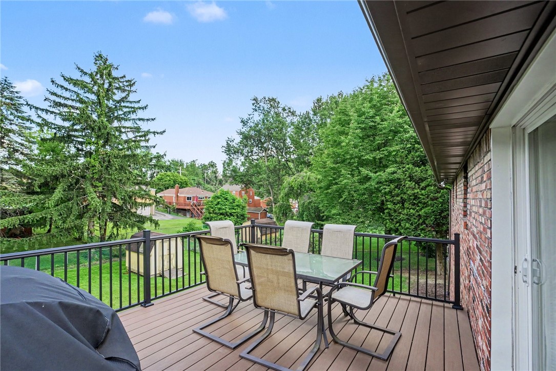 4446 Marywood Dr