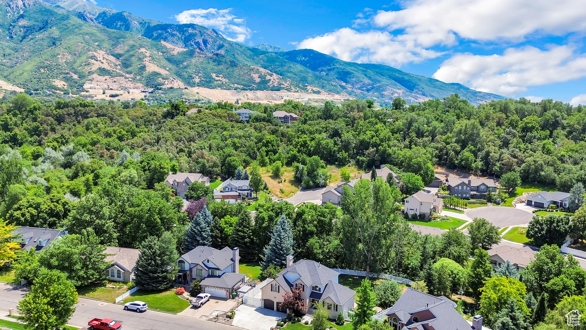 2166 E KAYS CREEK DR