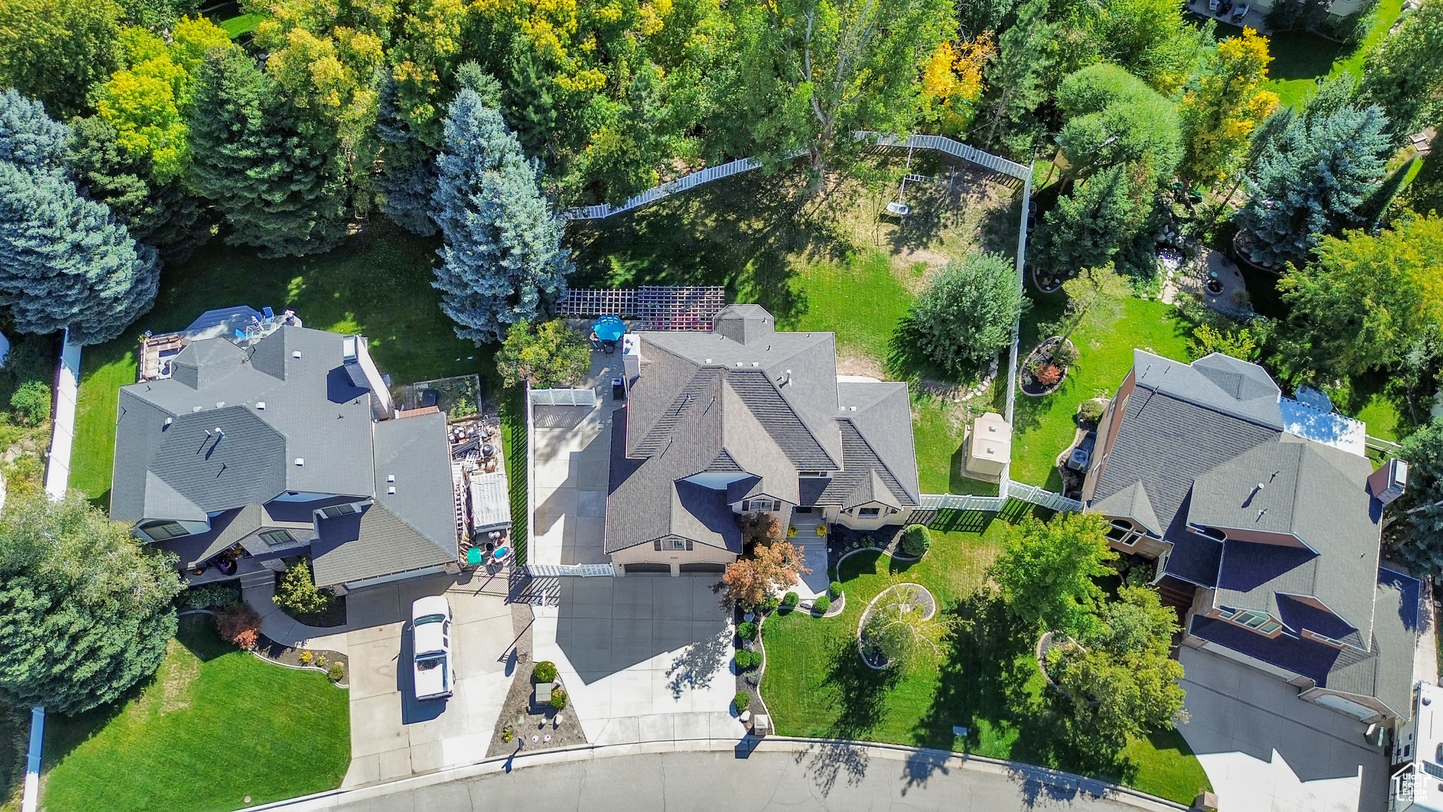 2166 E KAYS CREEK DR