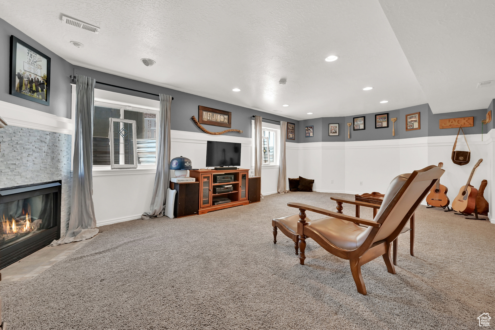 2166 E KAYS CREEK DR