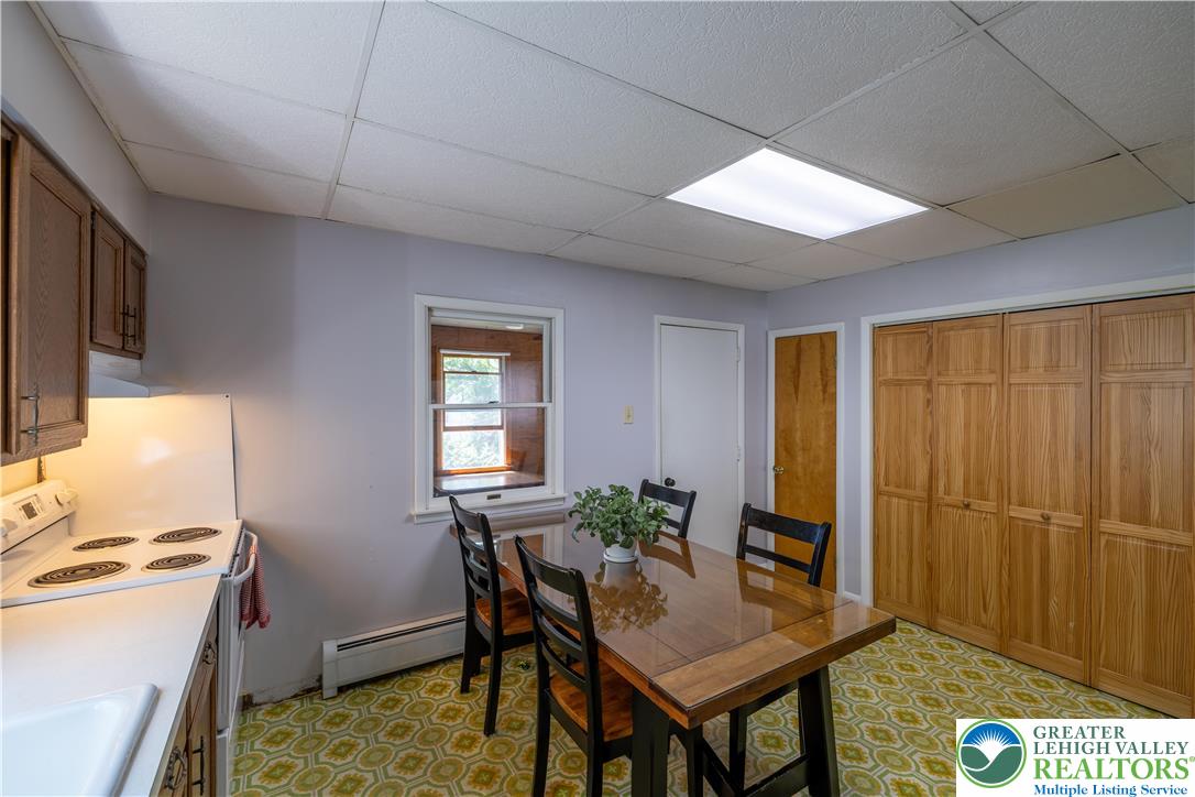 371 North Washington Street