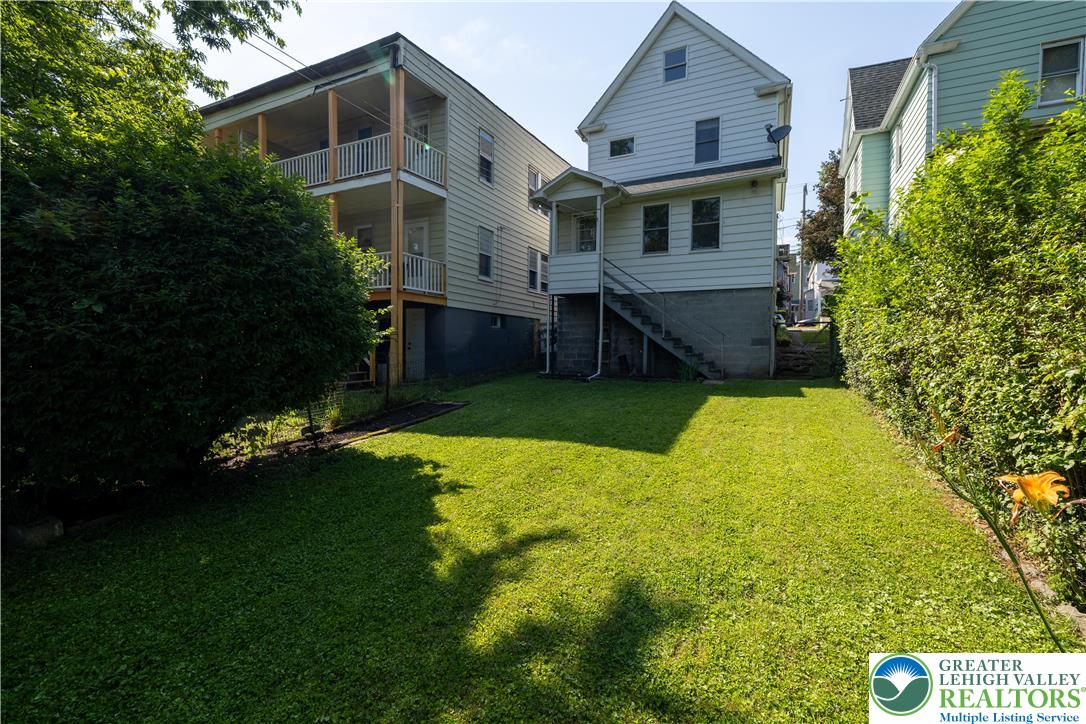 371 North Washington Street