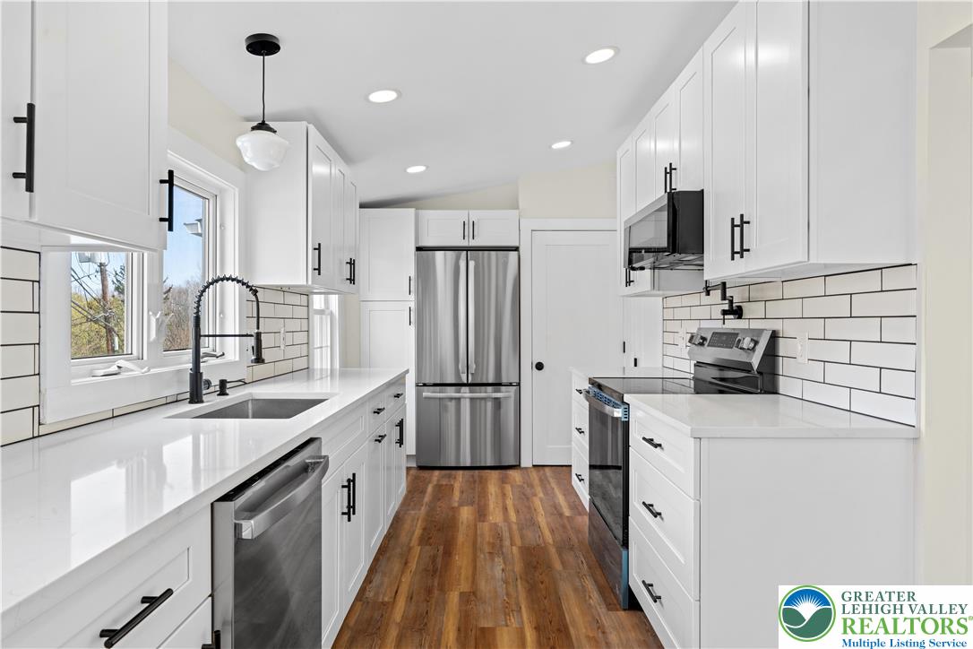 95 Gaffney Hill Road