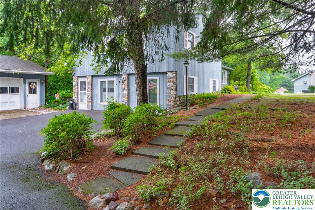 121 Timberlane Drive