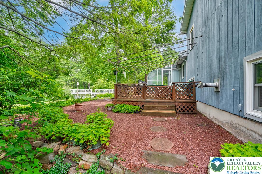 121 Timberlane Drive
