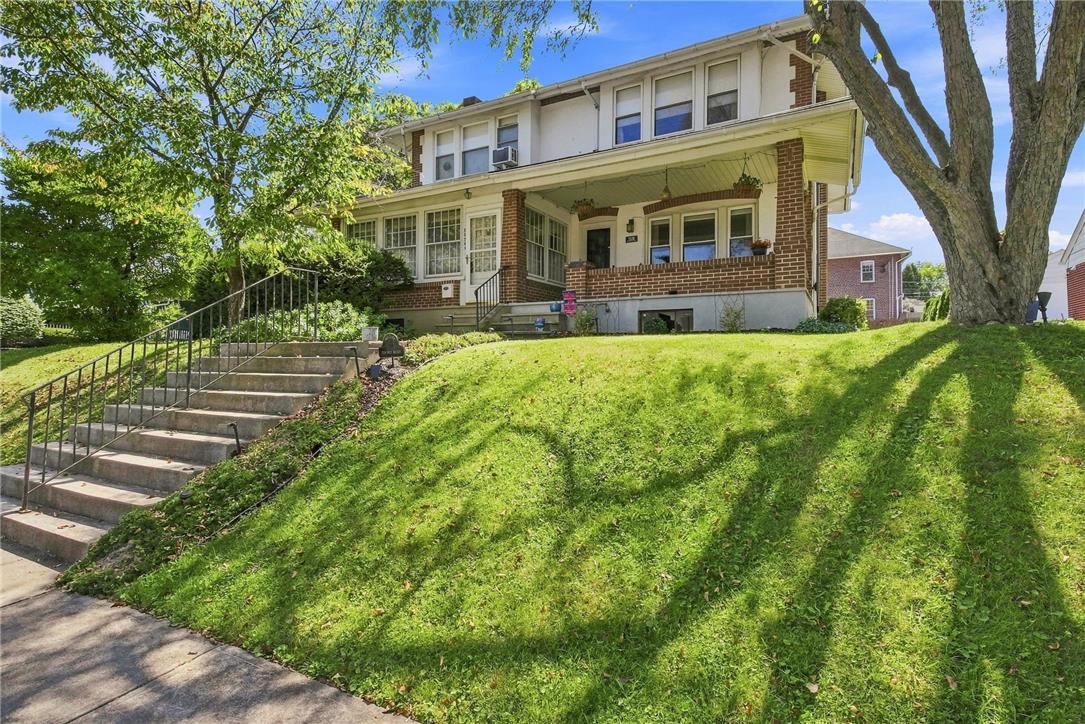 2530 Walnut Street