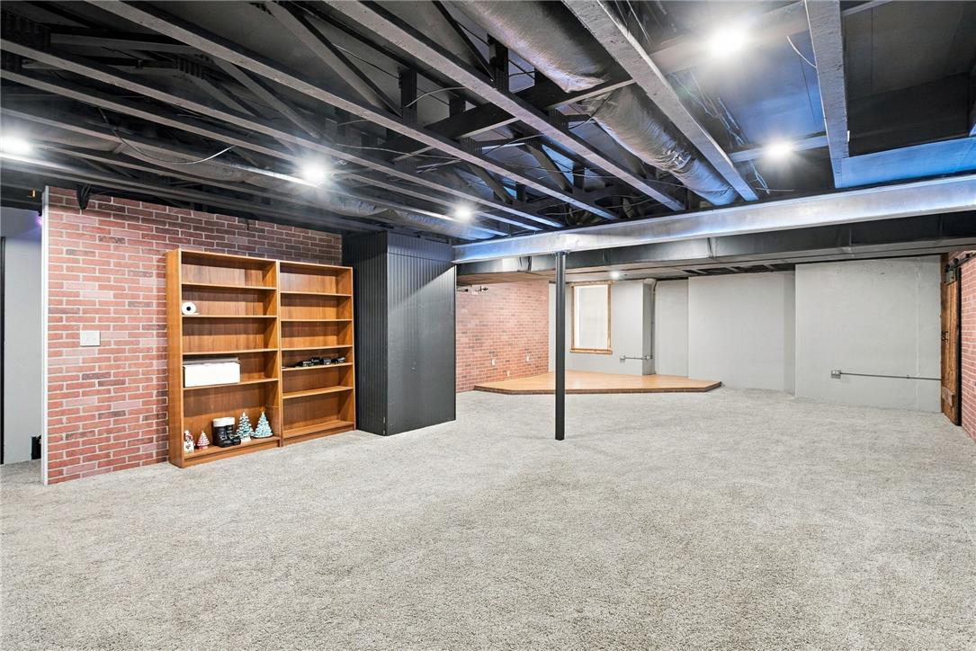 5605 Falcon Drive