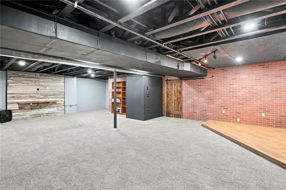 5605 Falcon Drive