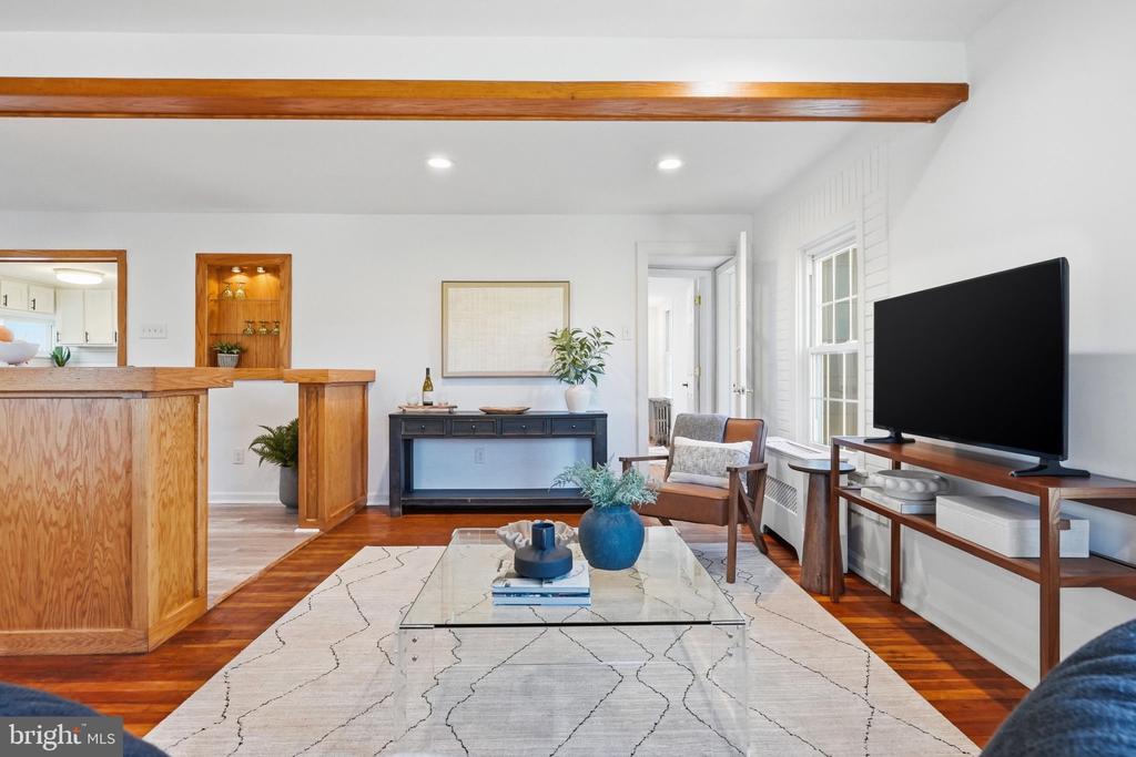 292 WALTER ROAD