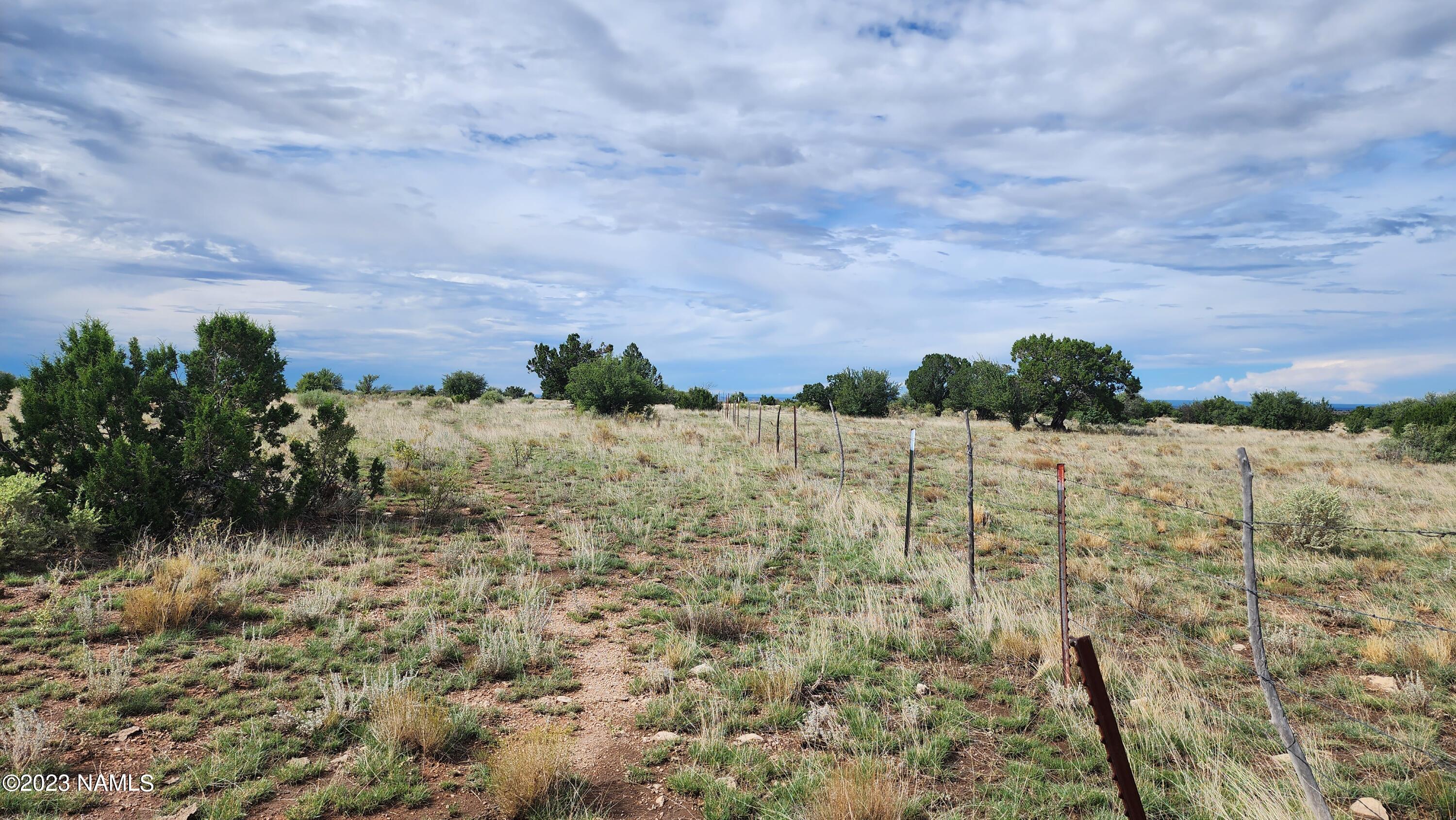 5946 W Clove Hitch Road