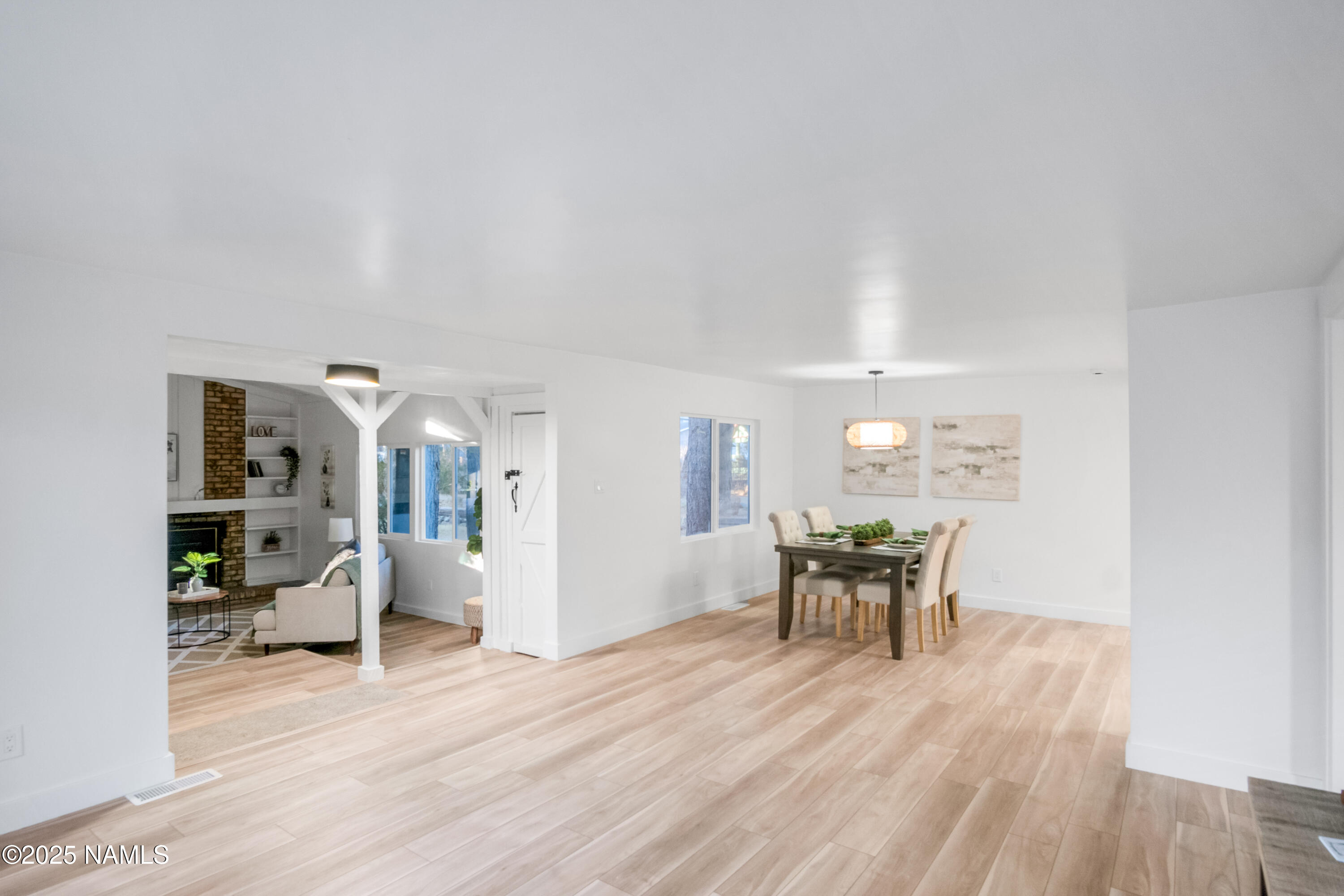 22 Pine Del Drive