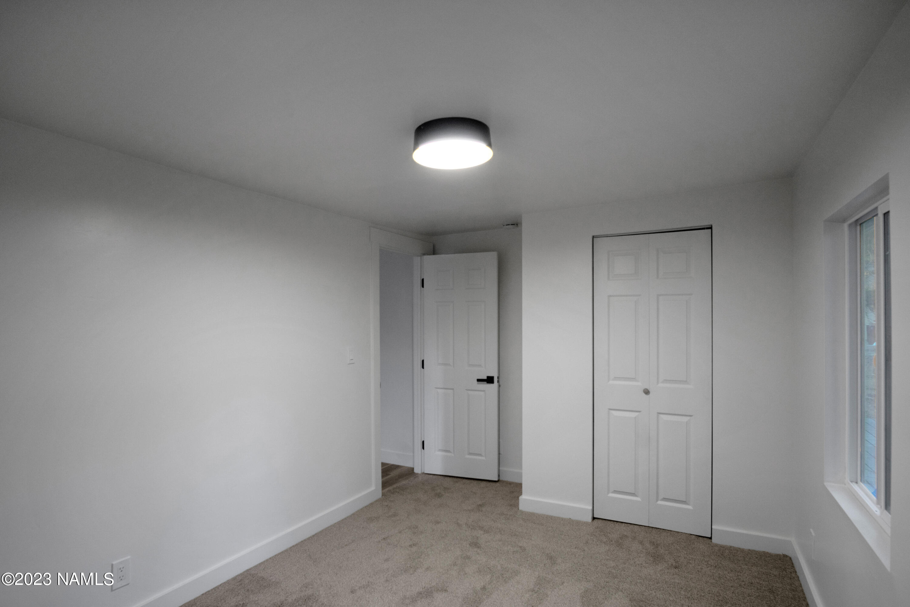 22 Pine Del Drive