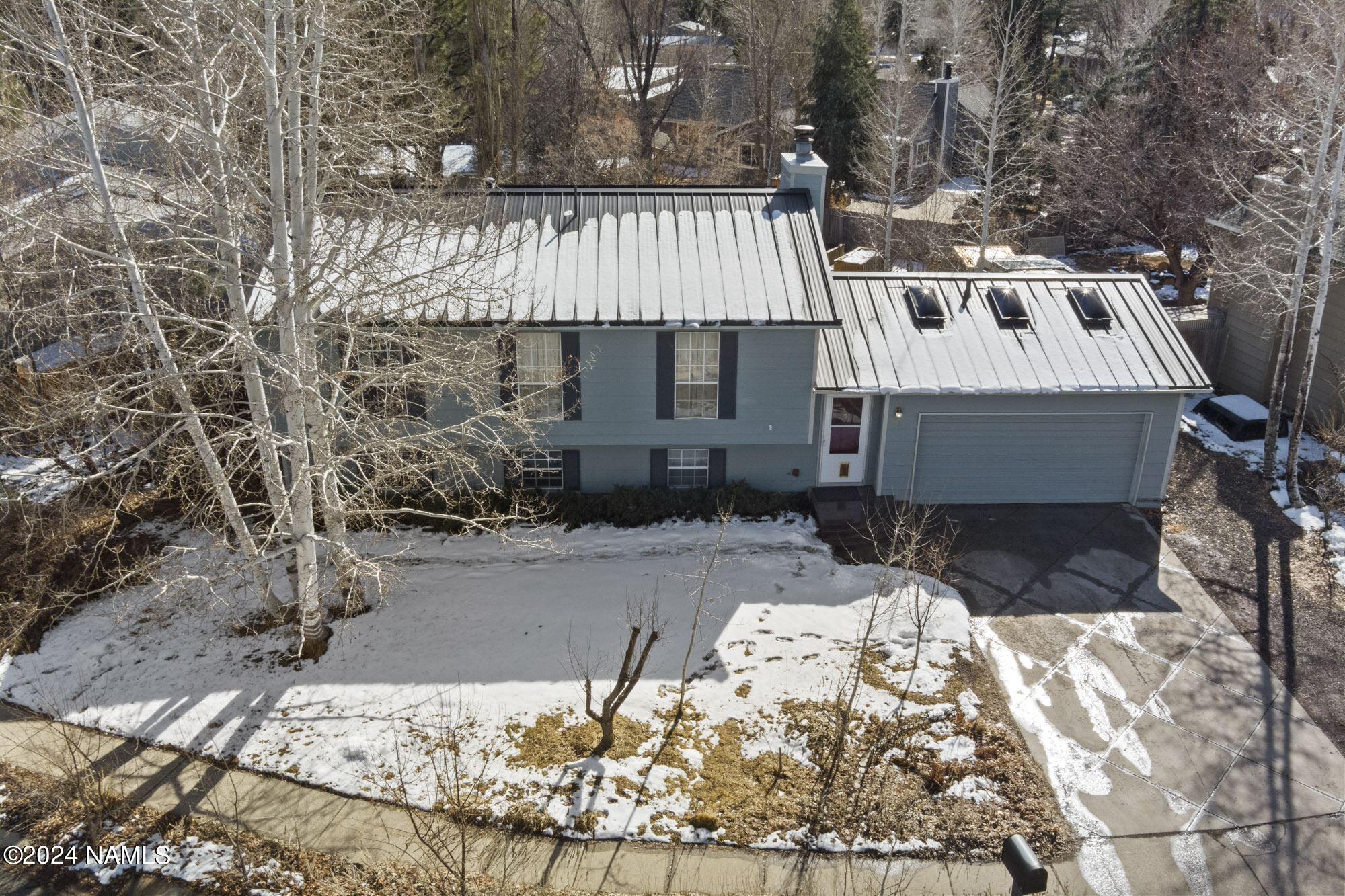 1801 N Thistle Road