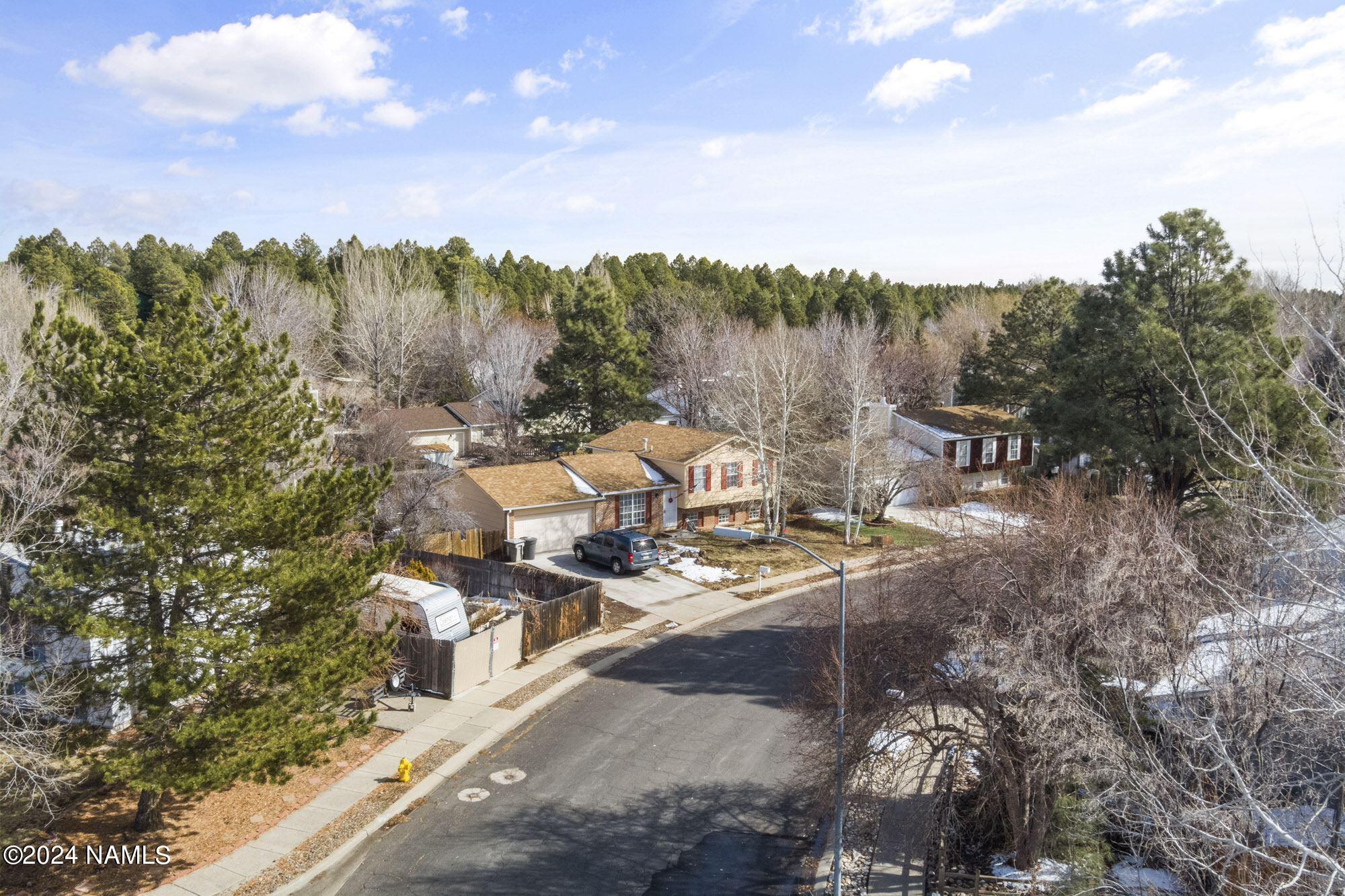 1801 N Thistle Road