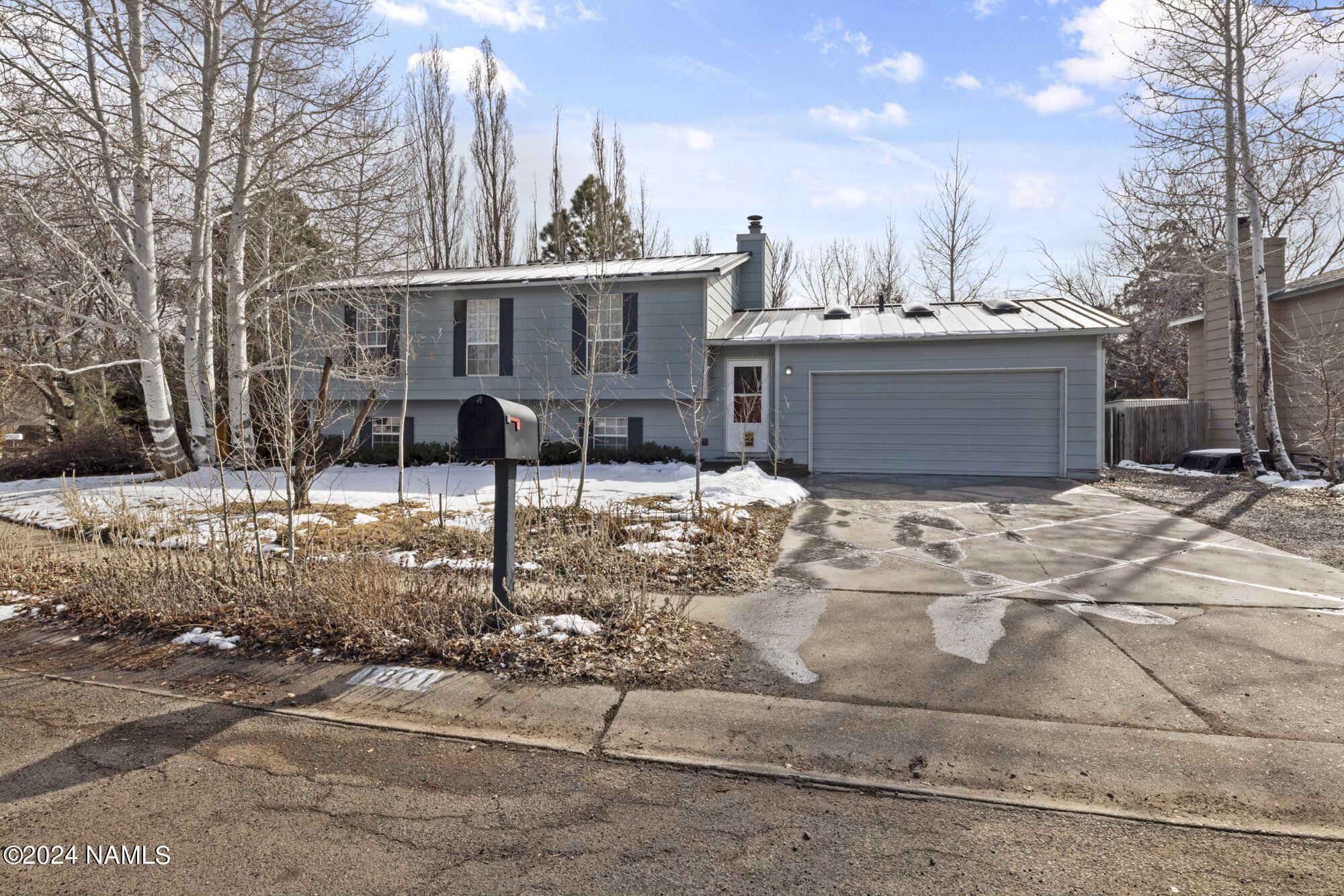 1801 N Thistle Road
