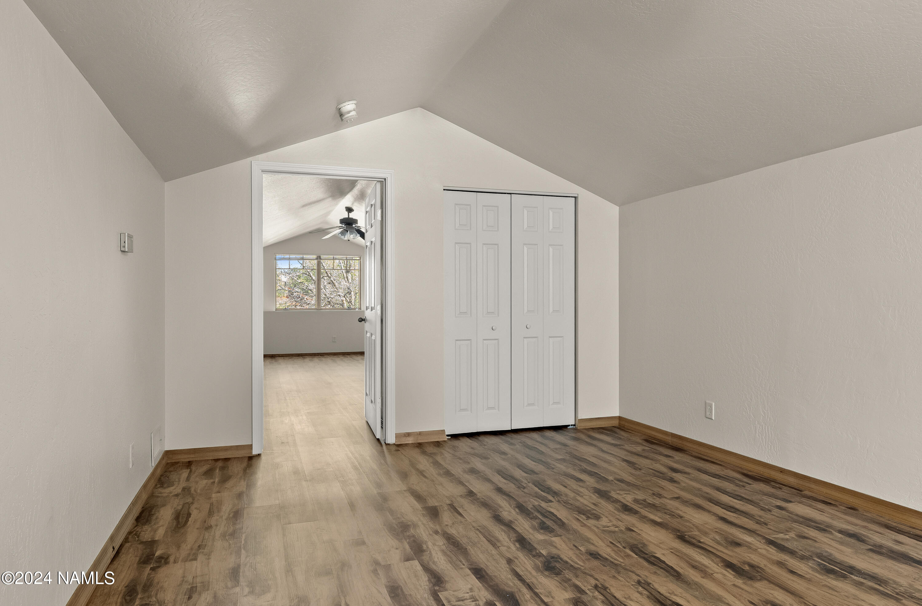 7050 Oakwood Pines Drive