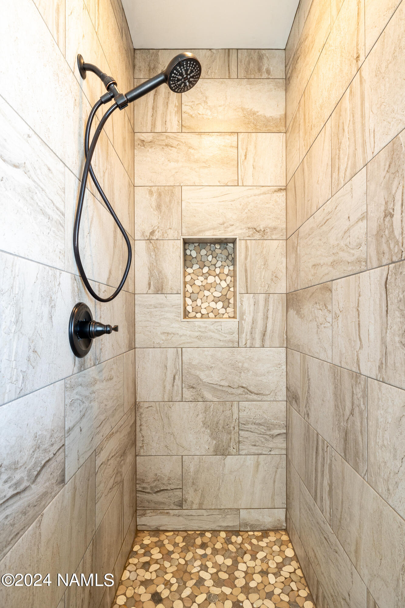 663 W Brookline Loop