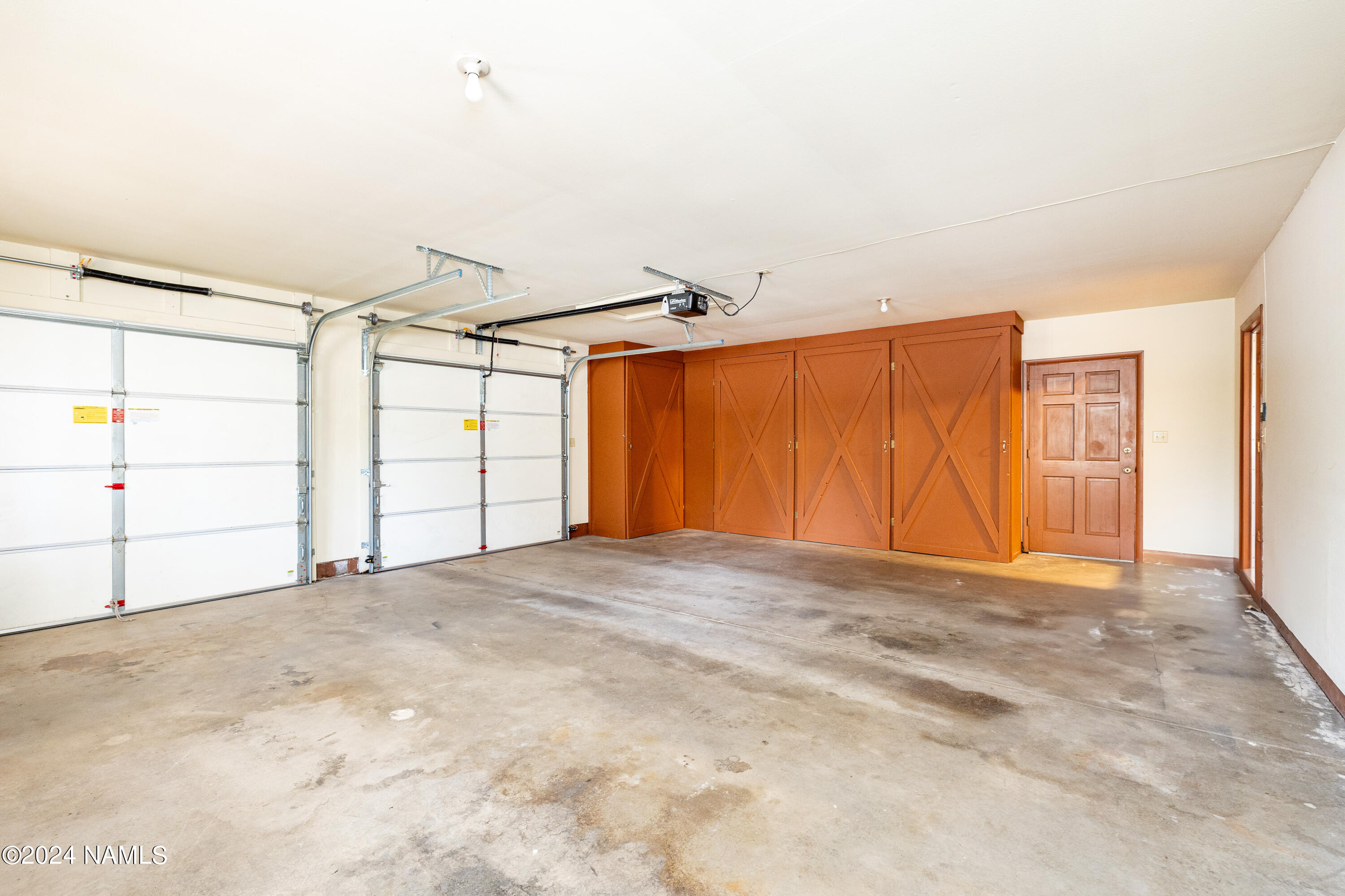 4450 N Country Club Drive
