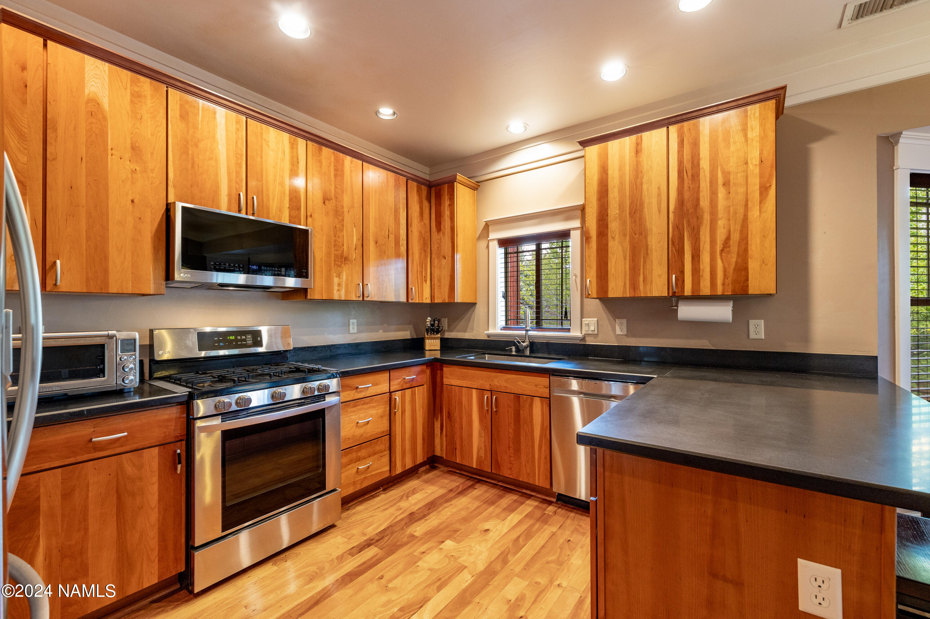 4664 S Bright Angel Trail