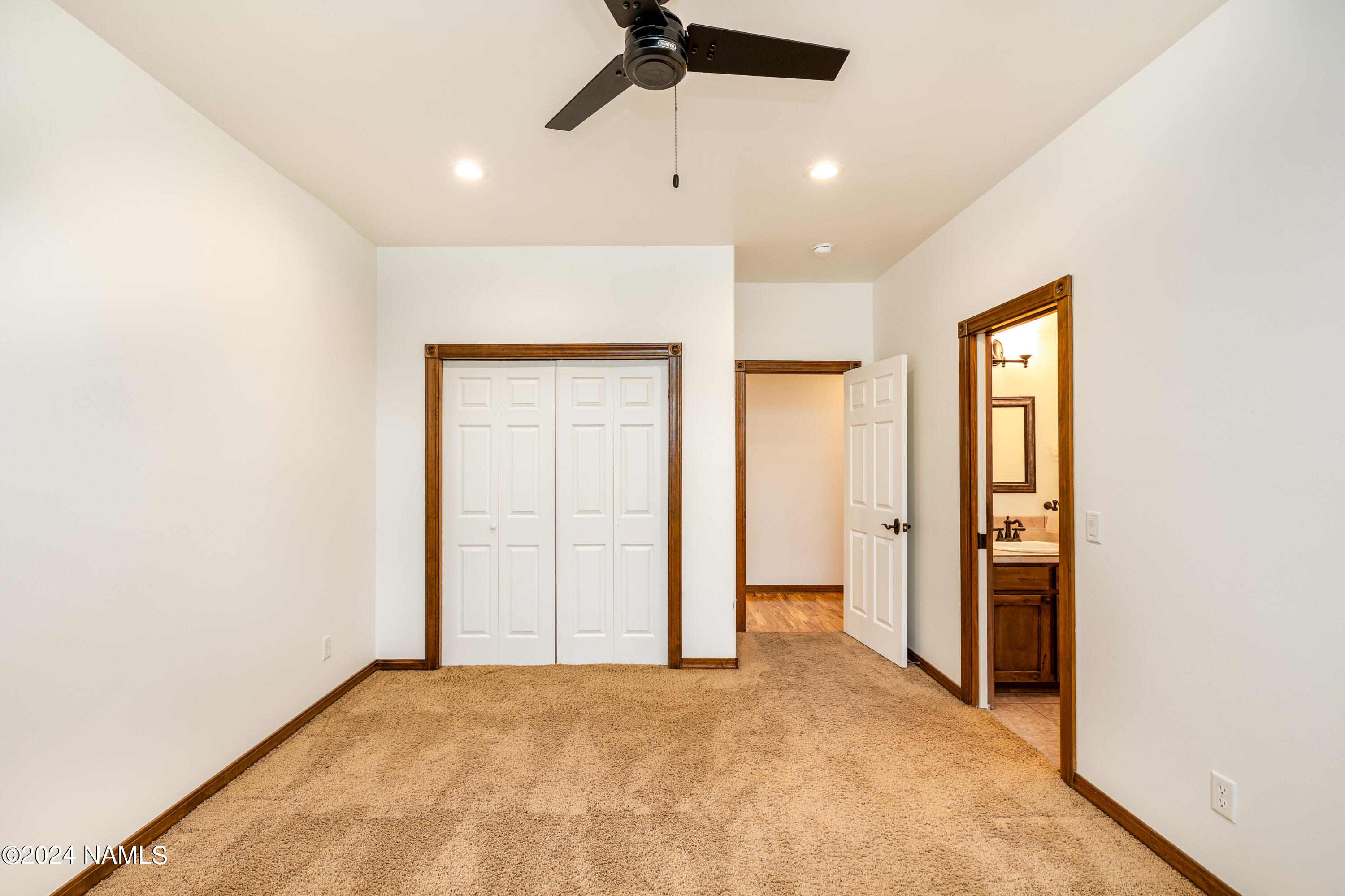 8607 W Roundup Trail