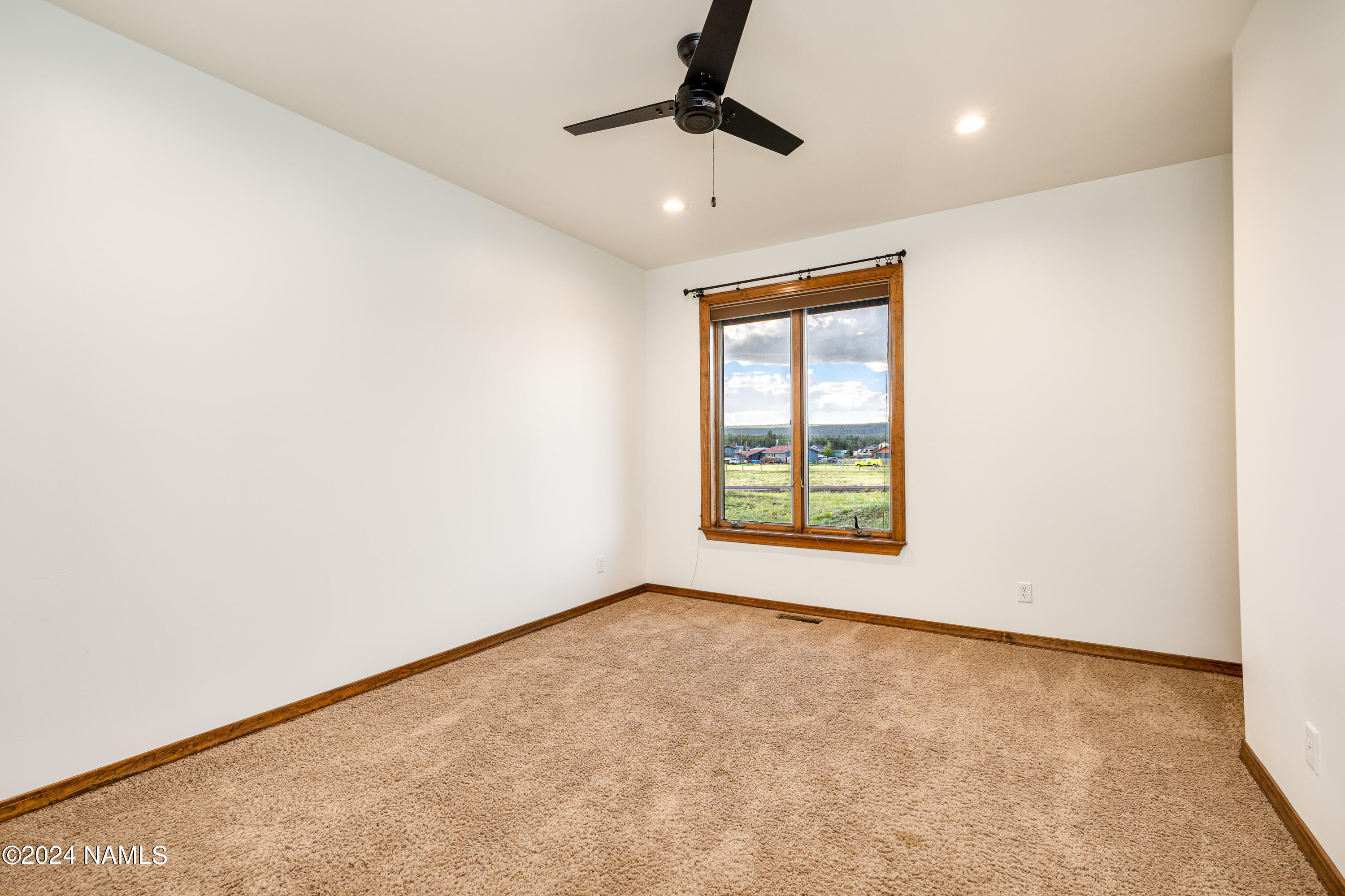 8607 W Roundup Trail