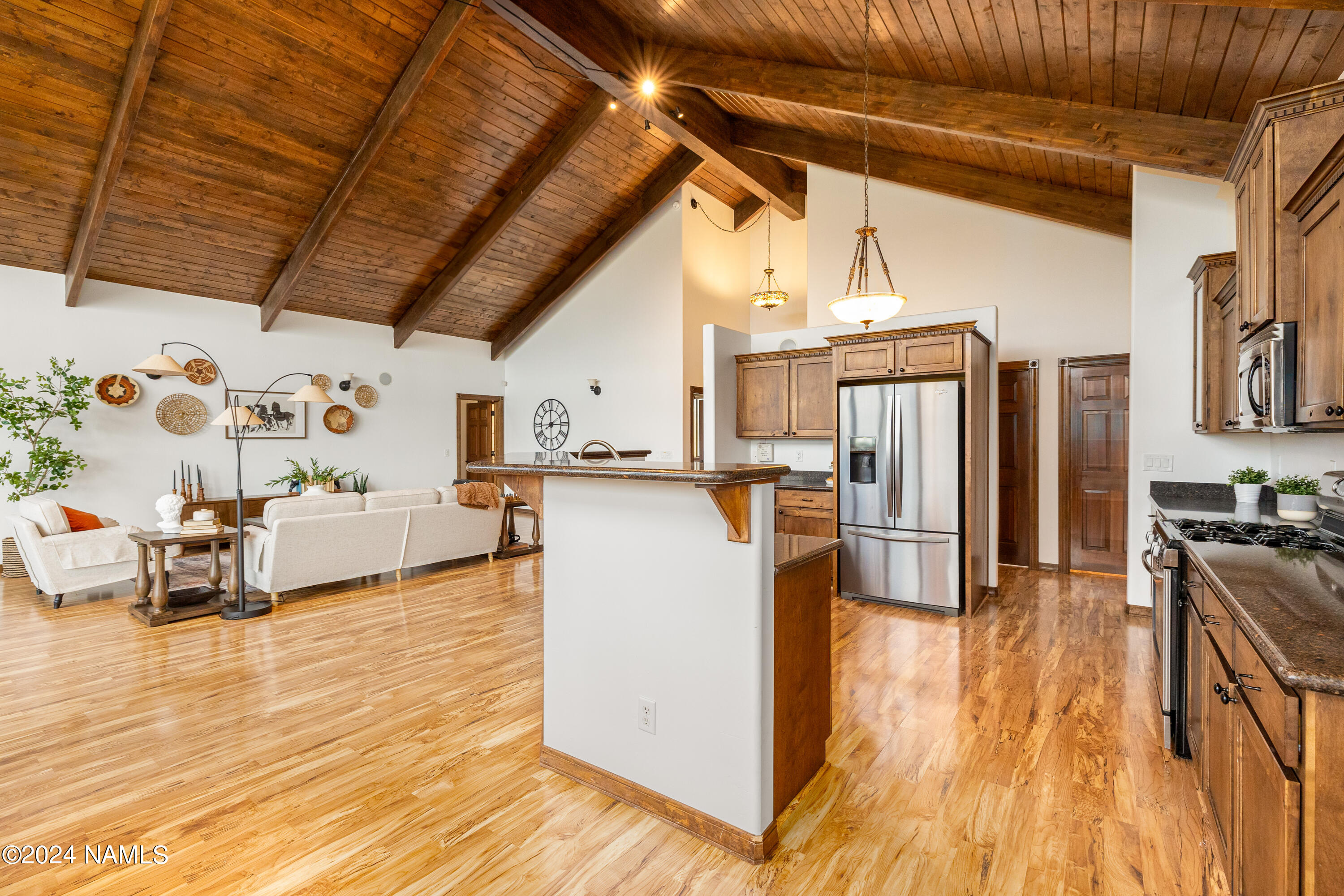 8607 W Roundup Trail