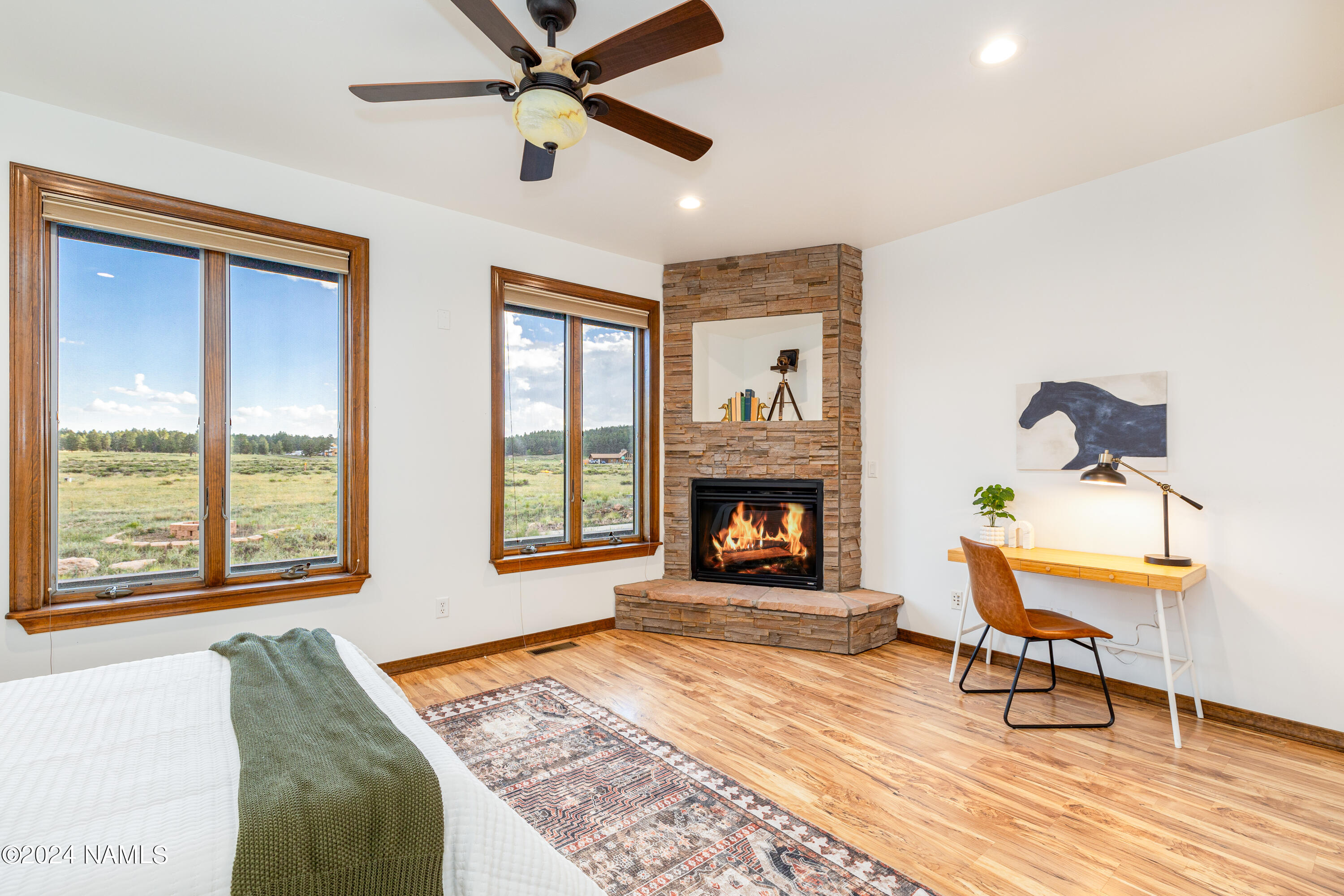 8607 W Roundup Trail