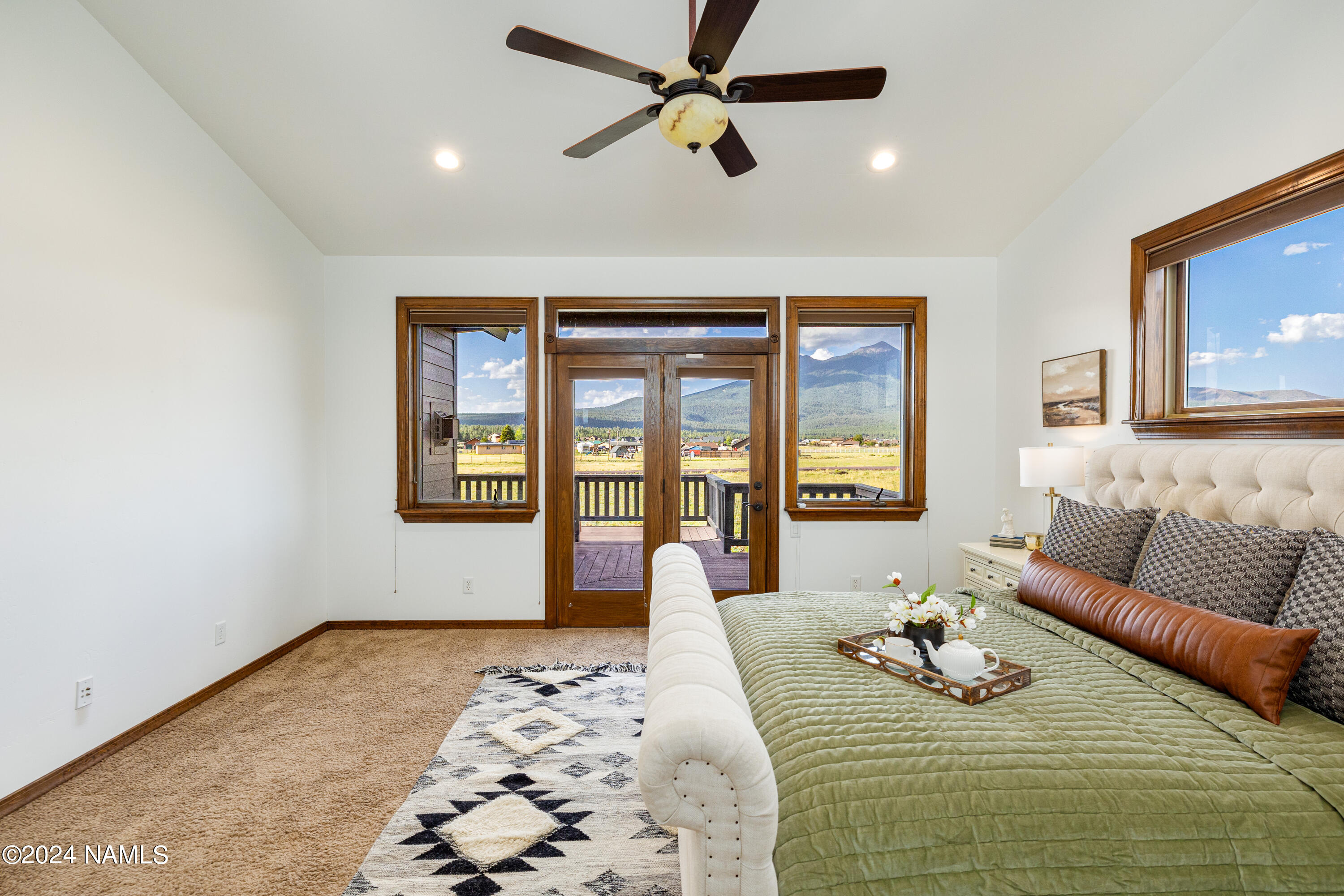 8607 W Roundup Trail