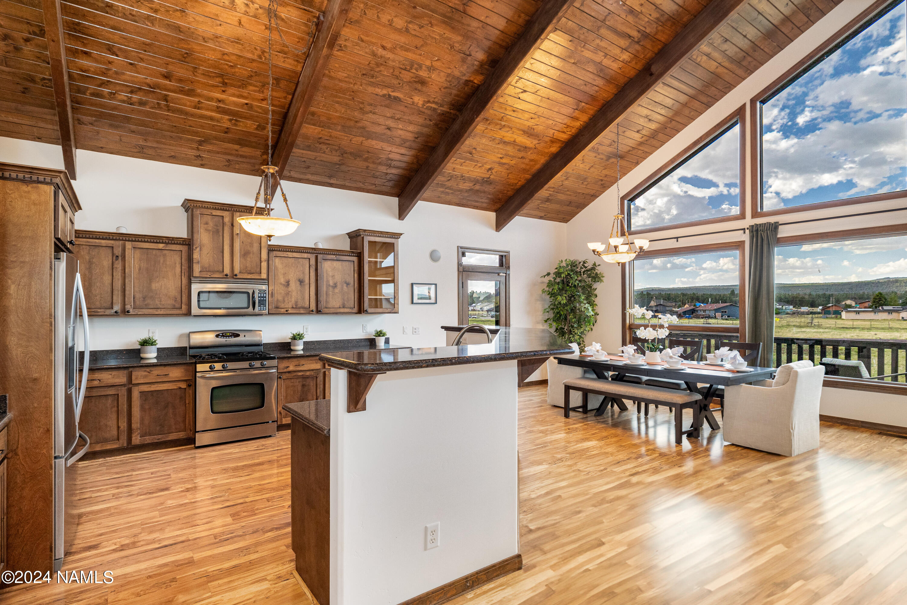 8607 W Roundup Trail