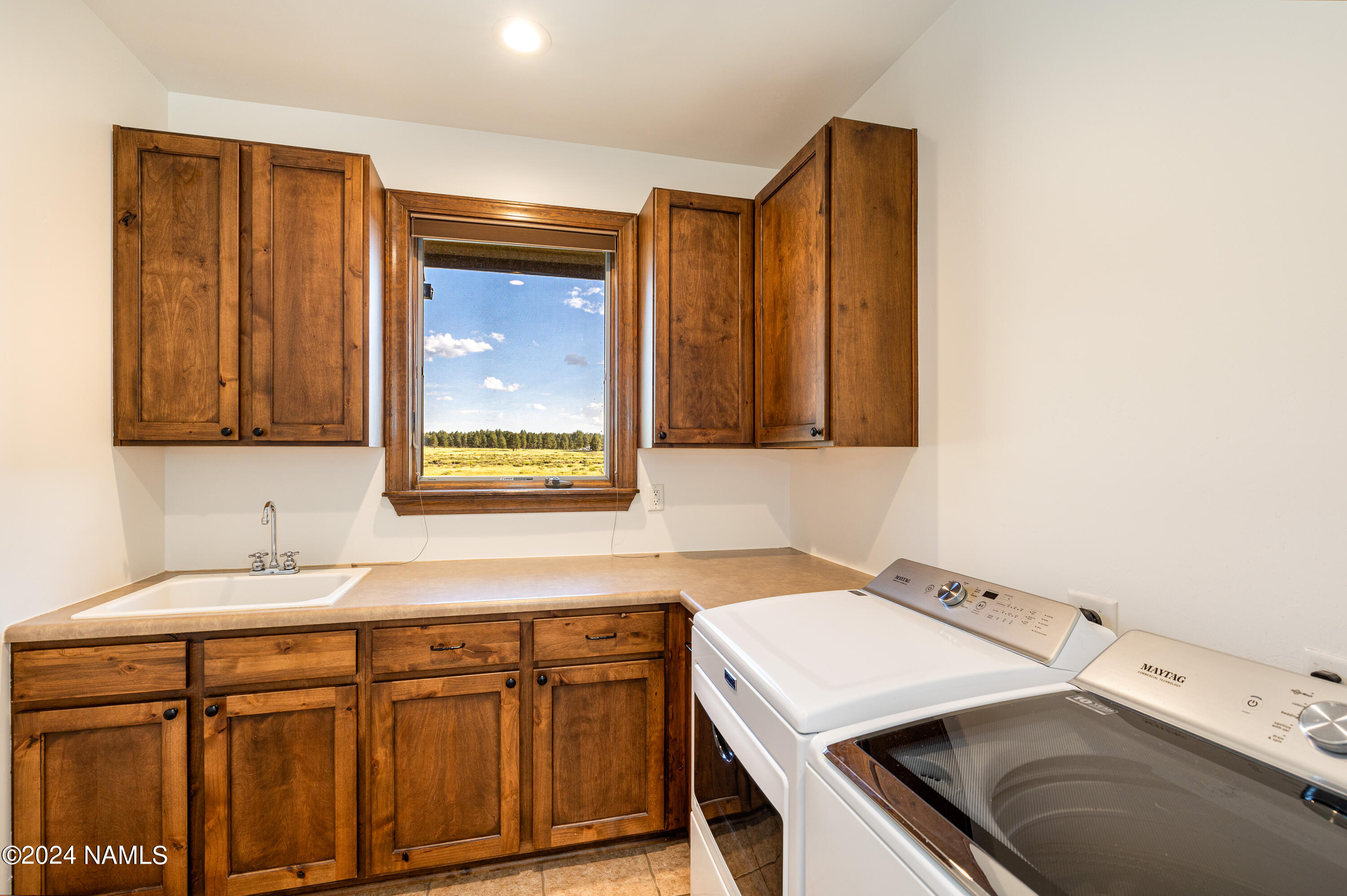 8607 W Roundup Trail