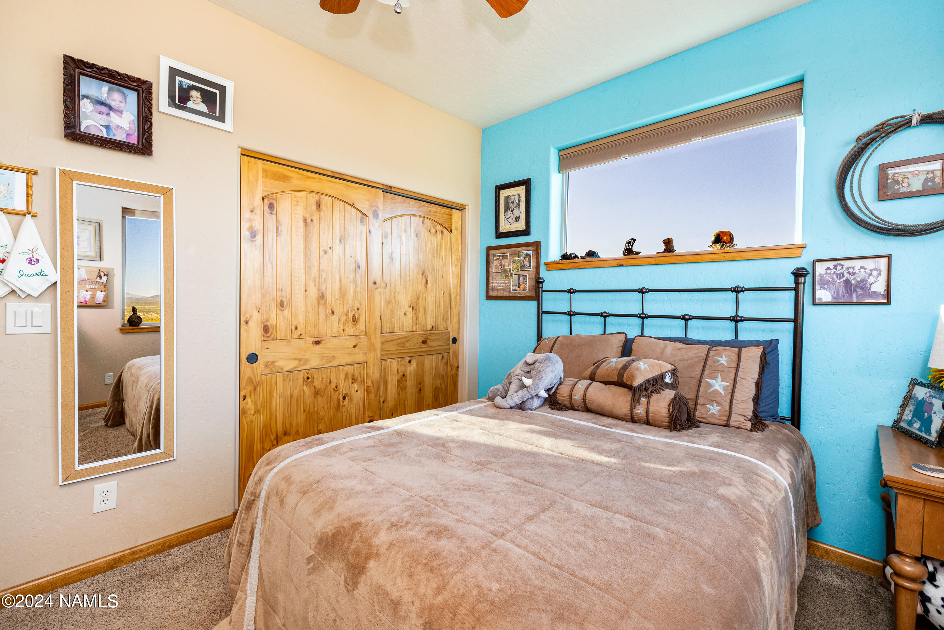 660 W Flushing Quail Road