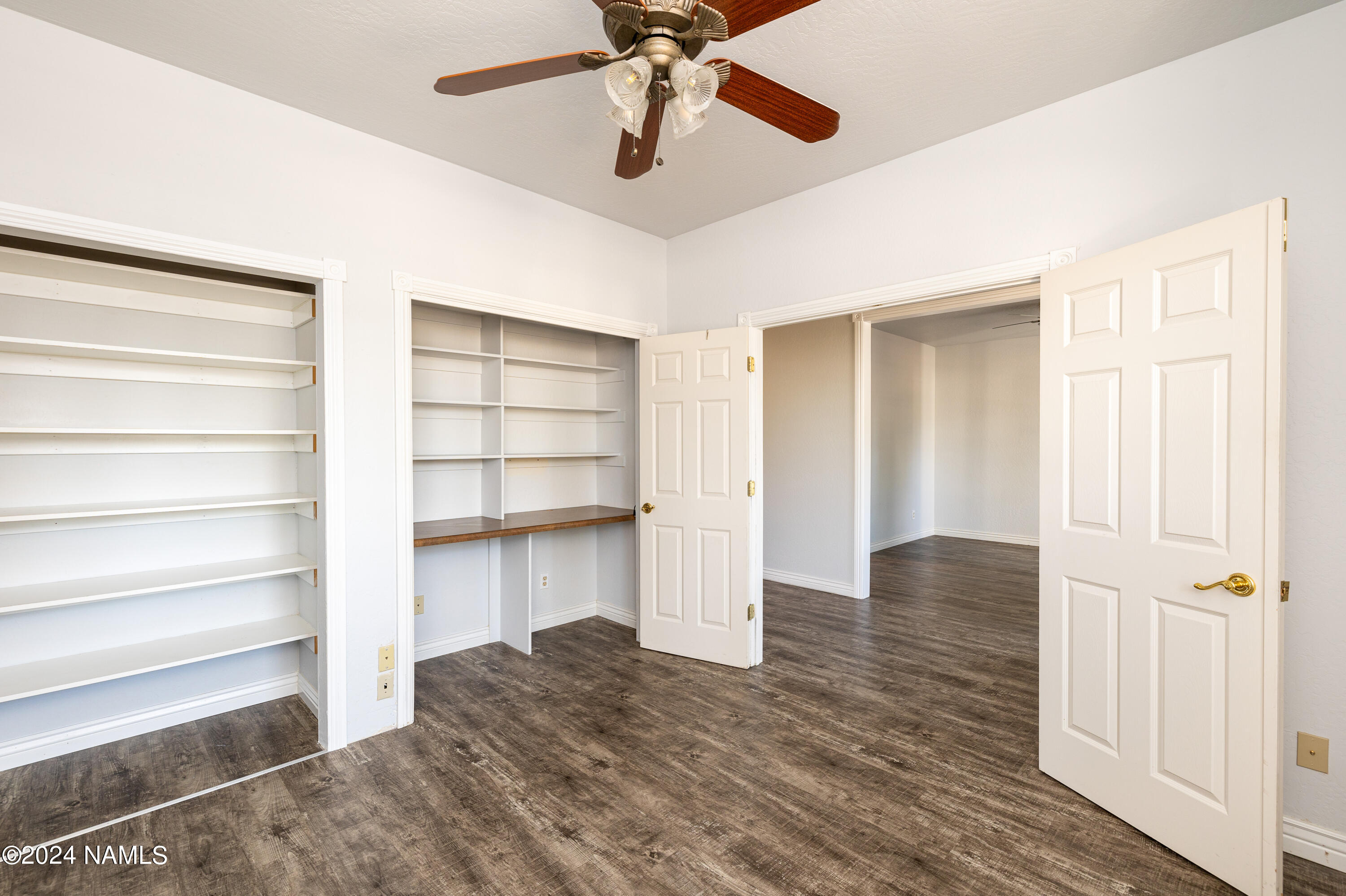 2511 W Brookhollow Drive