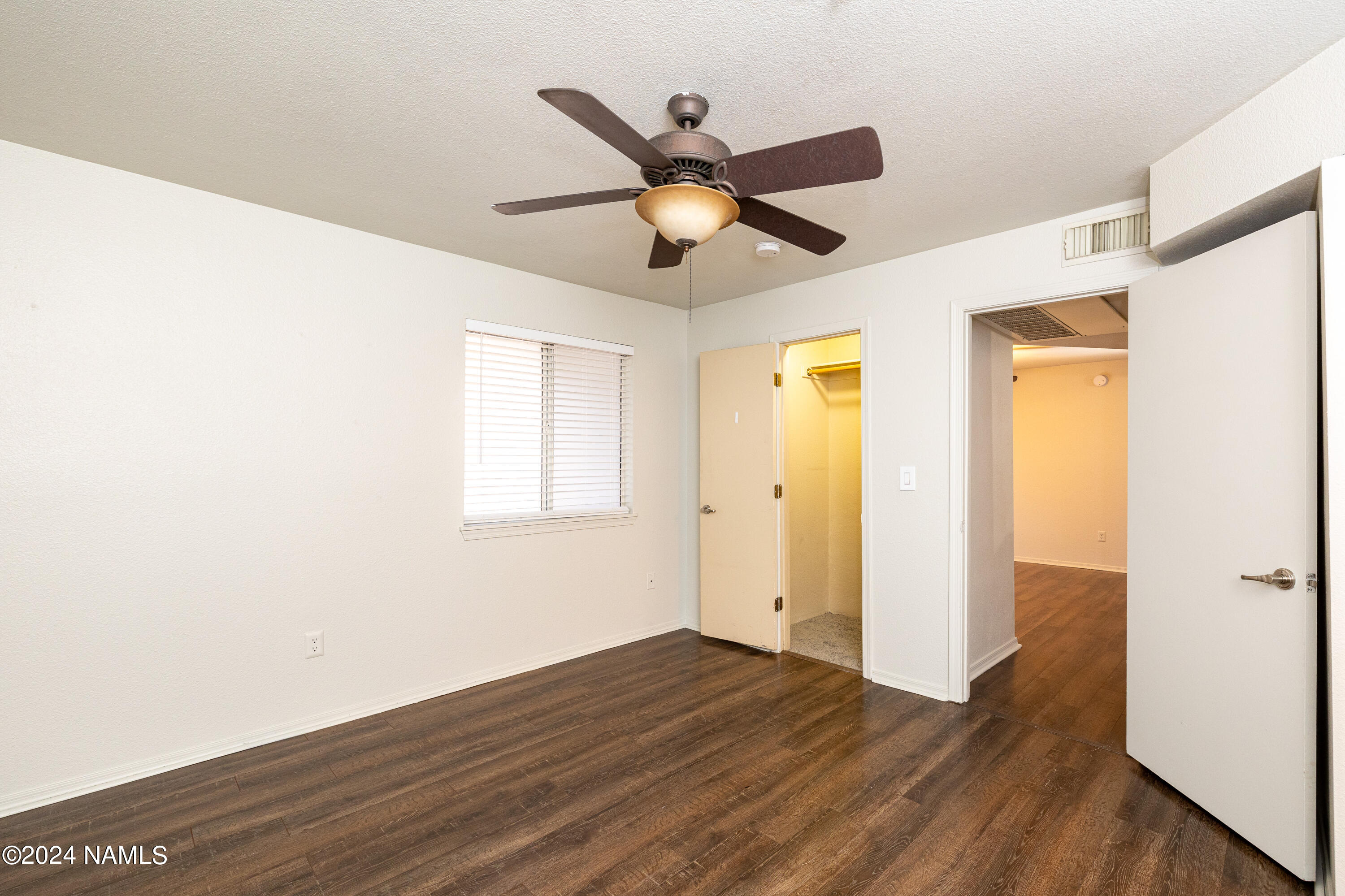 1385 W University Avenue, 148