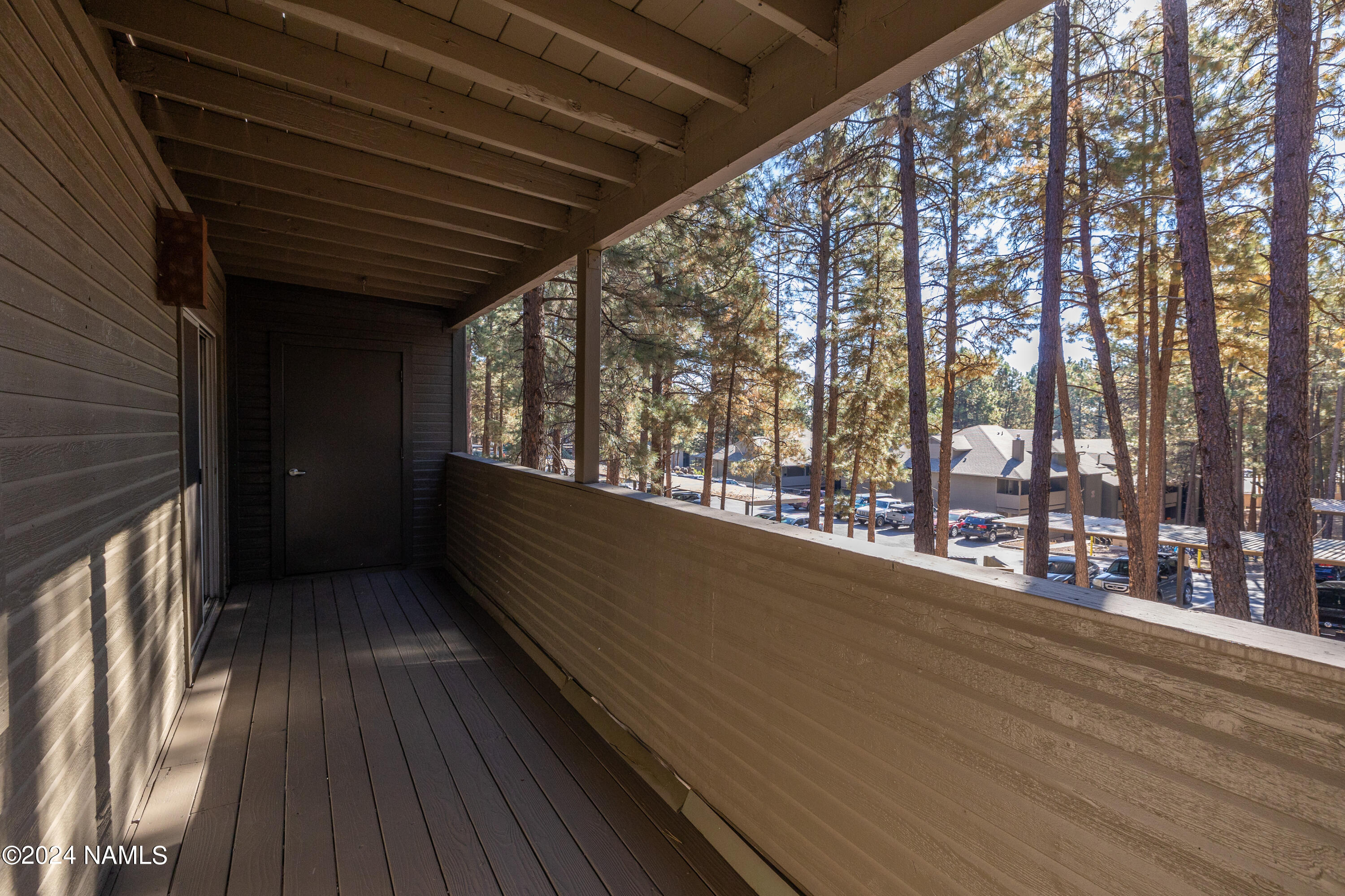 1385 W University Avenue, 148