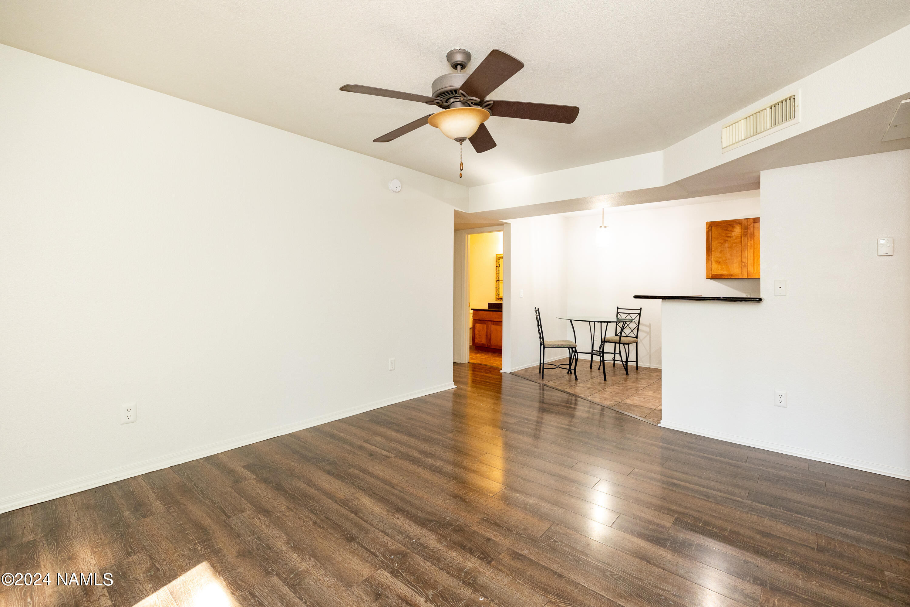 1385 W University Avenue, 148