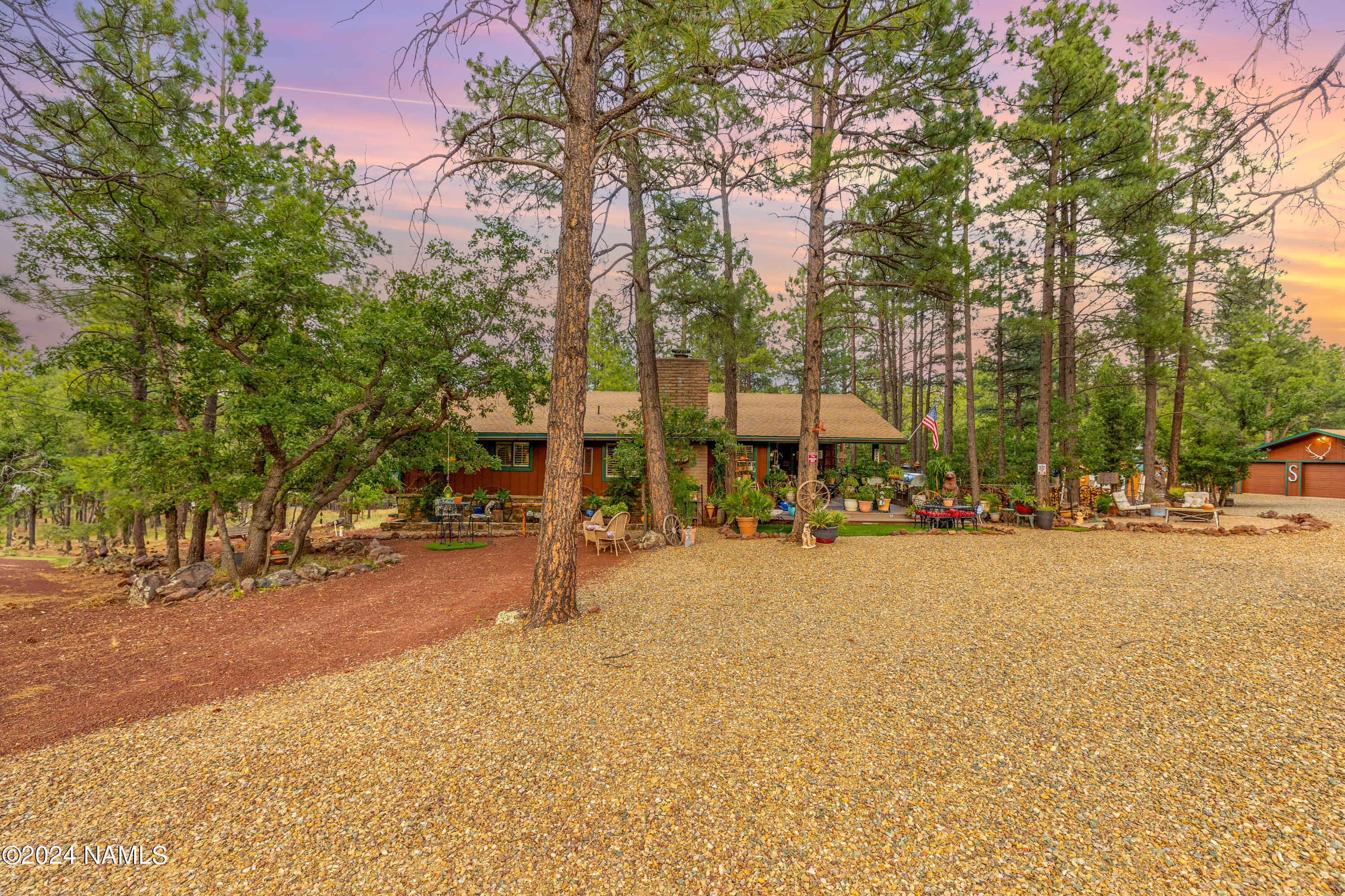 354 S Wilderness Trail
