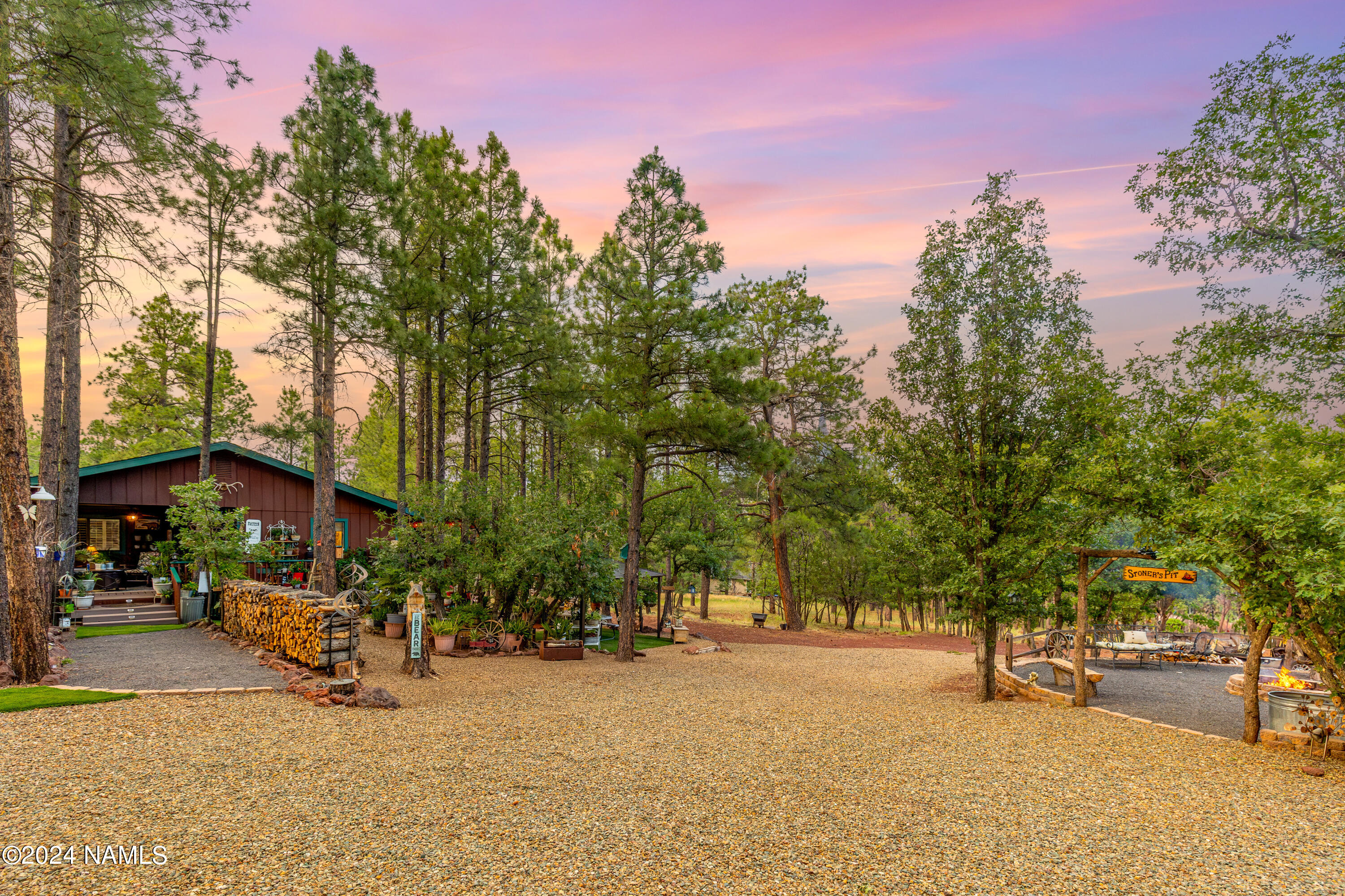 354 S Wilderness Trail