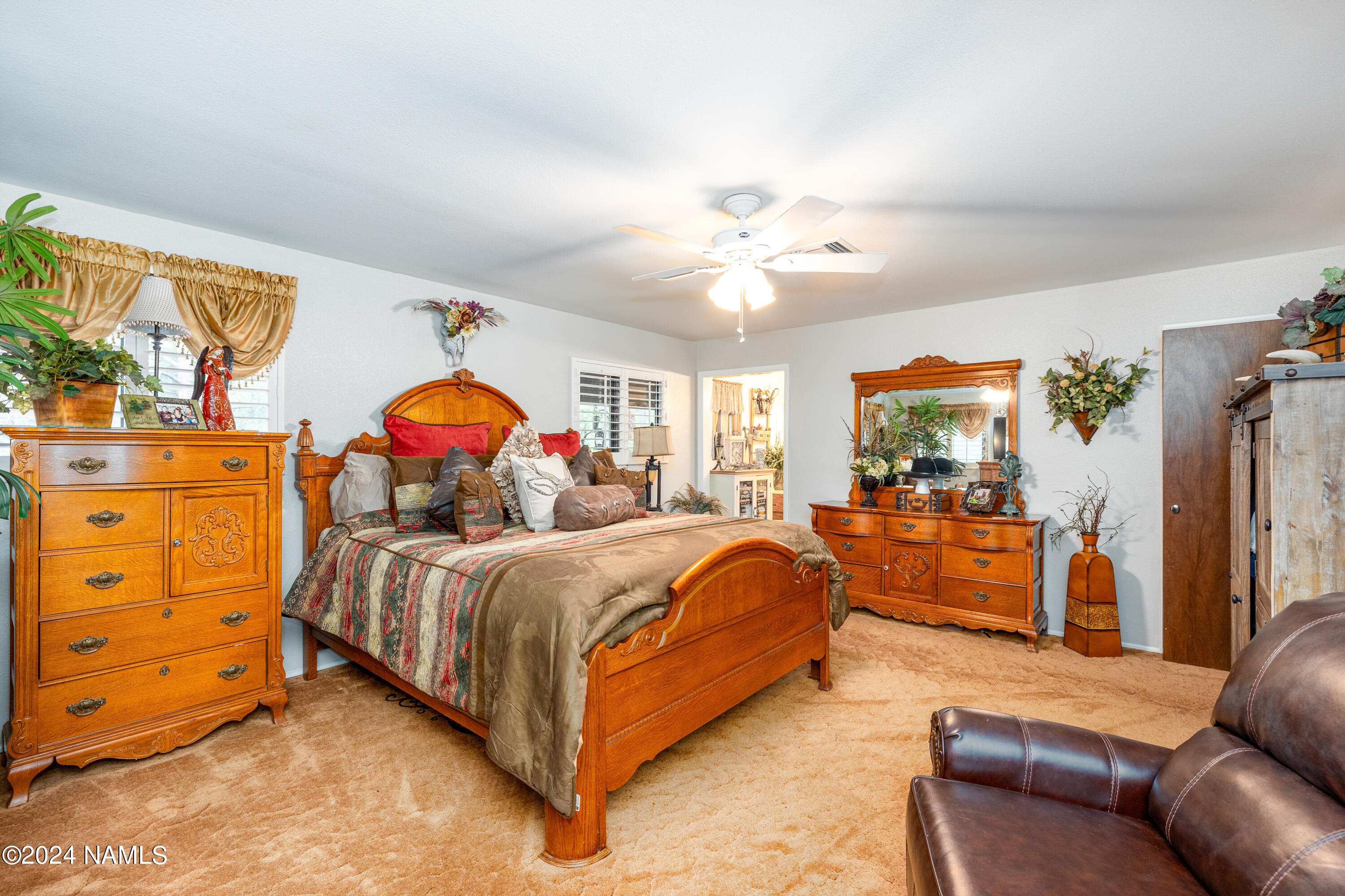 354 S Wilderness Trail