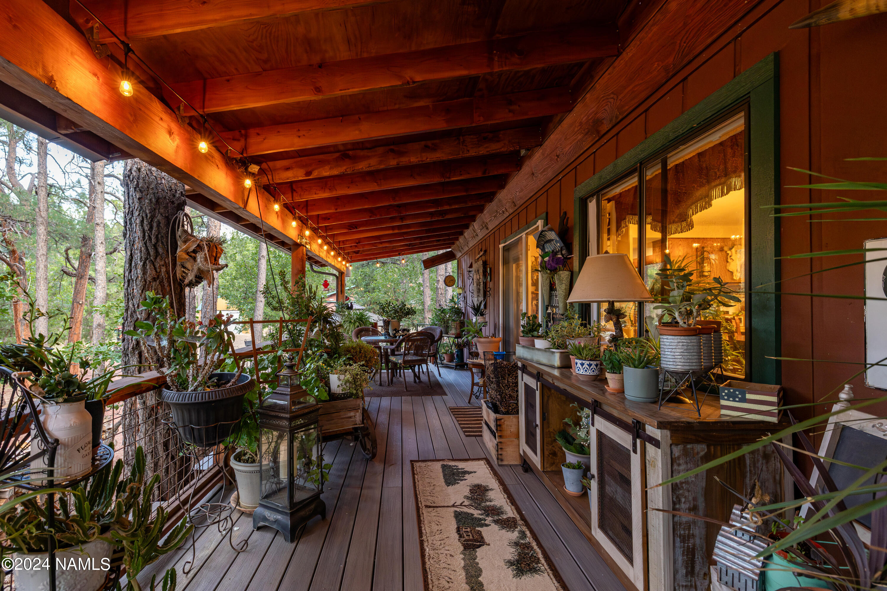 354 S Wilderness Trail