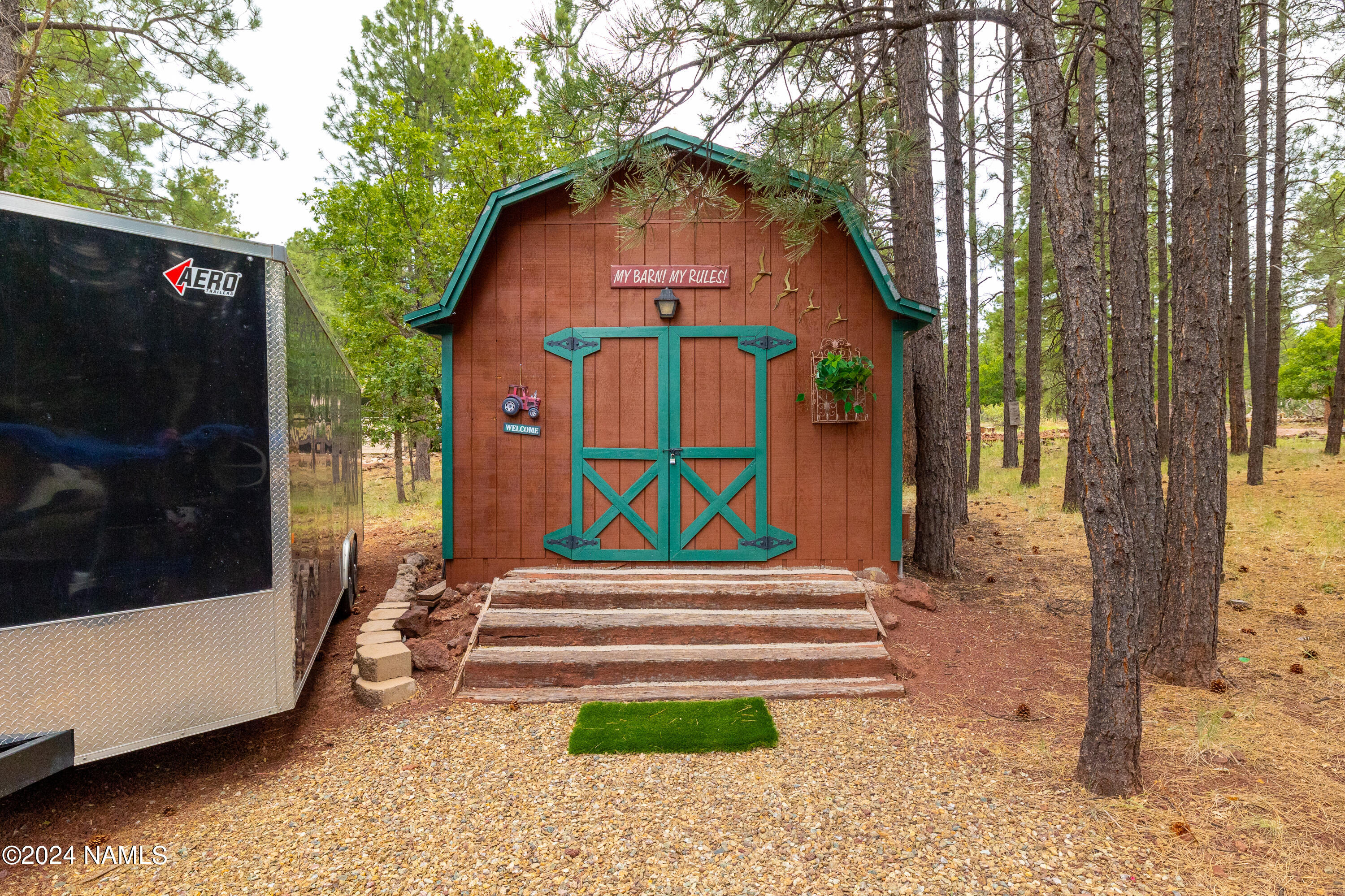 354 S Wilderness Trail