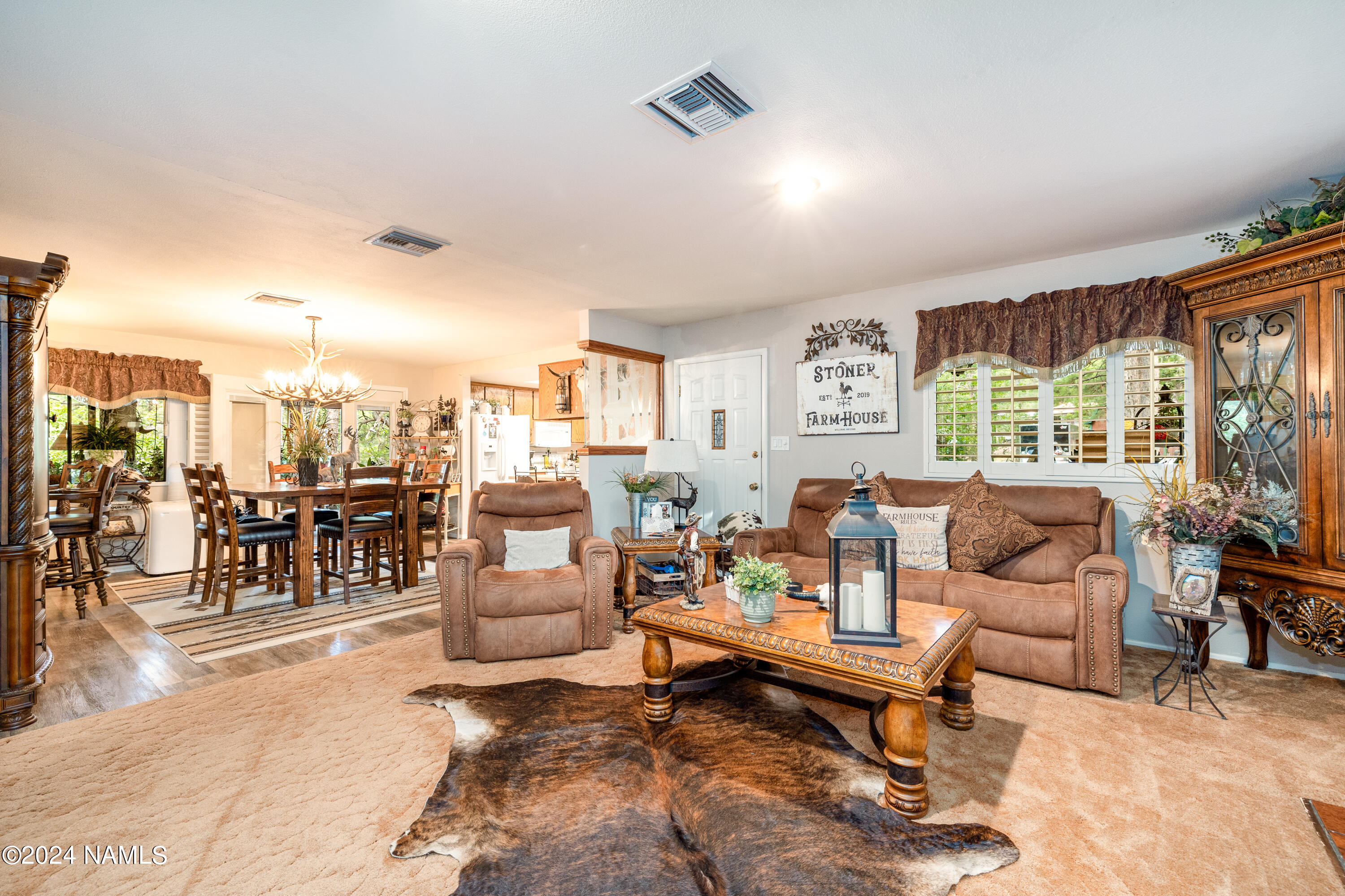 354 S Wilderness Trail