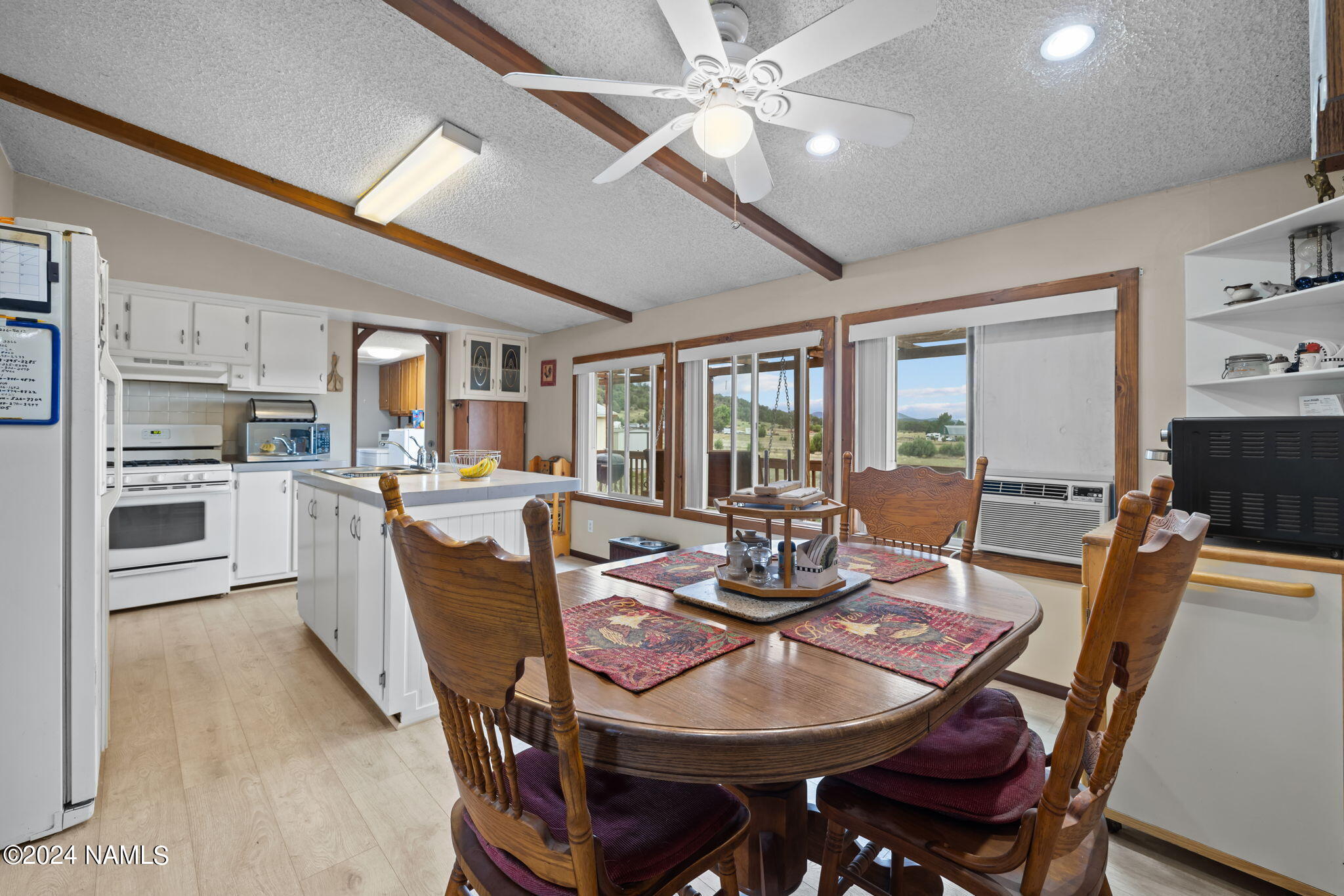 5570 Foster Road
