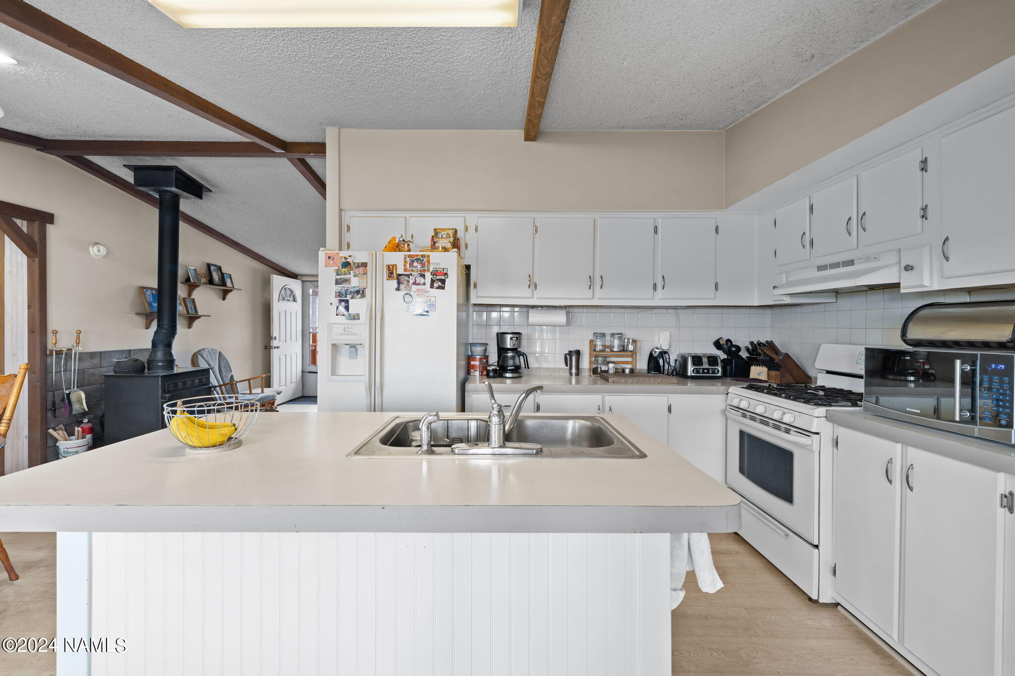 5570 Foster Road